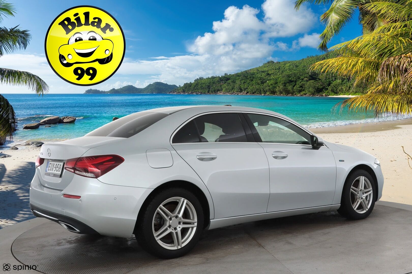 Mercedes-Benz A 2019 250e A sedan Business Style EQ Power * Distronic + / Multibeam / Sporttinahat Muistilla / 360° / HUD / Navi / Keyless * - Akku kuntotarkastettu SoH 95,9% / Kahdet renkaat aluvanteilla