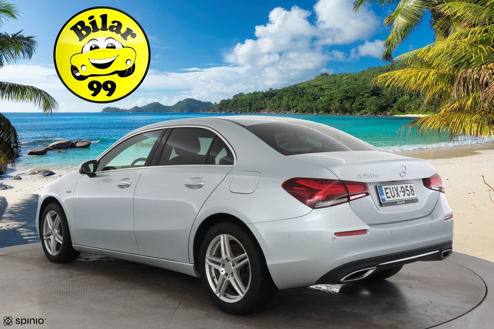 Mercedes-Benz A 2019 250e A sedan Business Style EQ Power * Distronic + / Multibeam / Sporttinahat Muistilla / 360° / HUD / Navi / Keyless * - Akku kuntotarkastettu SoH 95,9% / Kahdet renkaat aluvanteilla - HULLUT AVAJAISHULINAT KORKOTARJOUS 3,29 %