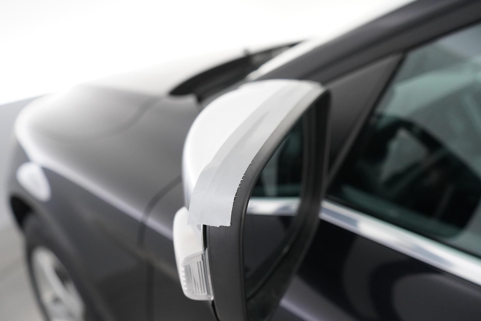 Volvo XC60 2012 D5 AWD R-Design aut *Weba / Polestar / Nahat / S.kontti / KeyLessGo* YritysOutlet - Myydään vain yrityksille - – Tämä auto myydään YritysOutlet -valikoimasta vain yritykselle