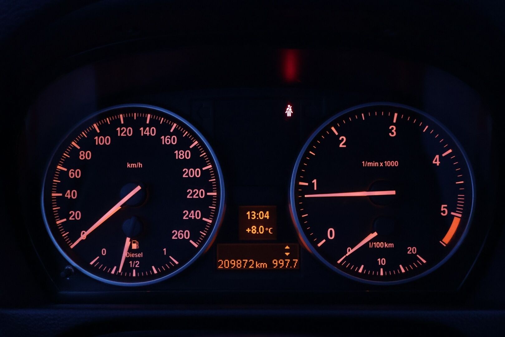 BMW 320 2012 xDrive E91 Touring Limited Business Edition *Sportti penkit / Vakionopeudensäädin / P.Tutkat / NAV* - *Hifit / Musta sisäkattoverhoilu / Xenon* - HULLUT AVAJAISHULINAT KORKOTARJOUS 3,29 %