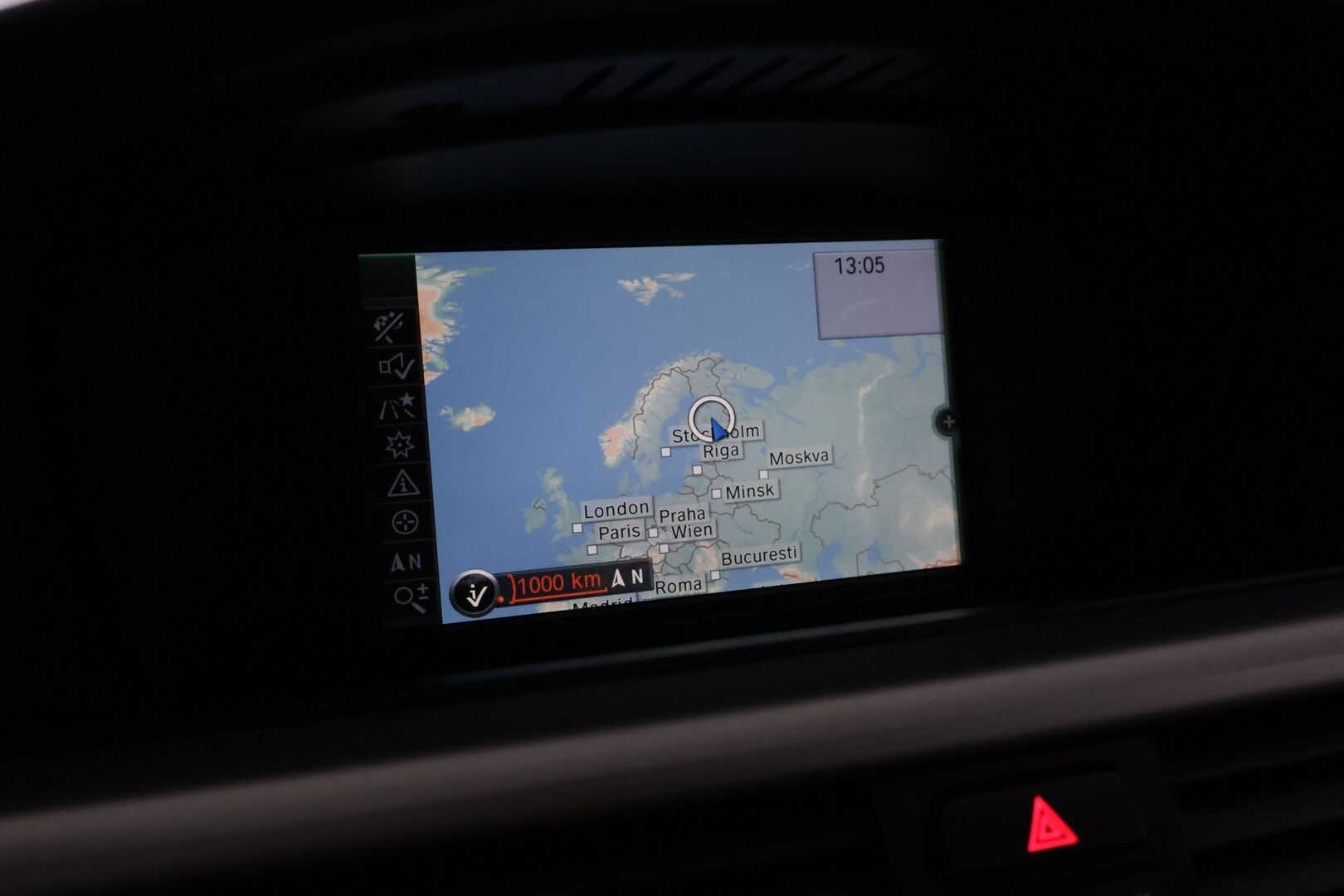 BMW 320 2012 xDrive E91 Touring Limited Business Edition *Sportti penkit / Vakionopeudensäädin / P.Tutkat / NAV* - *Hifit / Musta sisäkattoverhoilu / Xenon* - HULLUT AVAJAISHULINAT KORKOTARJOUS 3,29 %