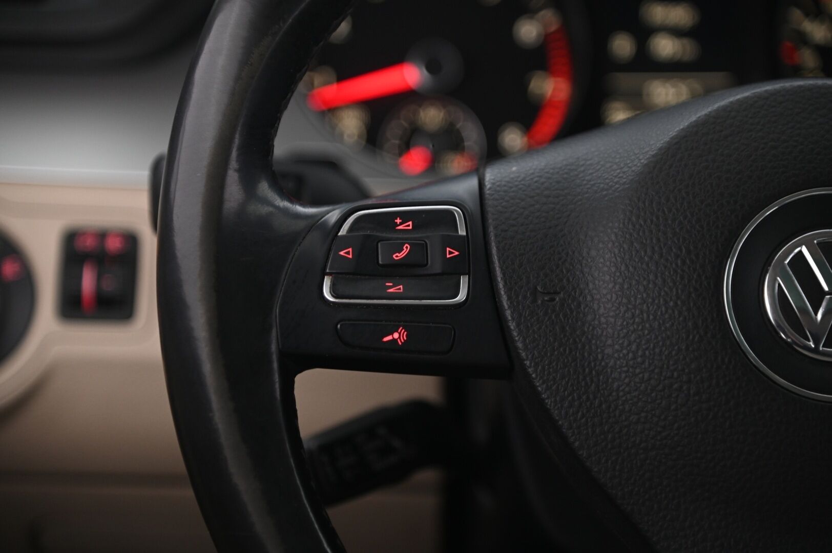 Volkswagen Passat 2008 PASSAT CC  - Myydään vain yrityksille - – Tämä auto myydään YritysOutlet -valikoimasta vain yritykselle