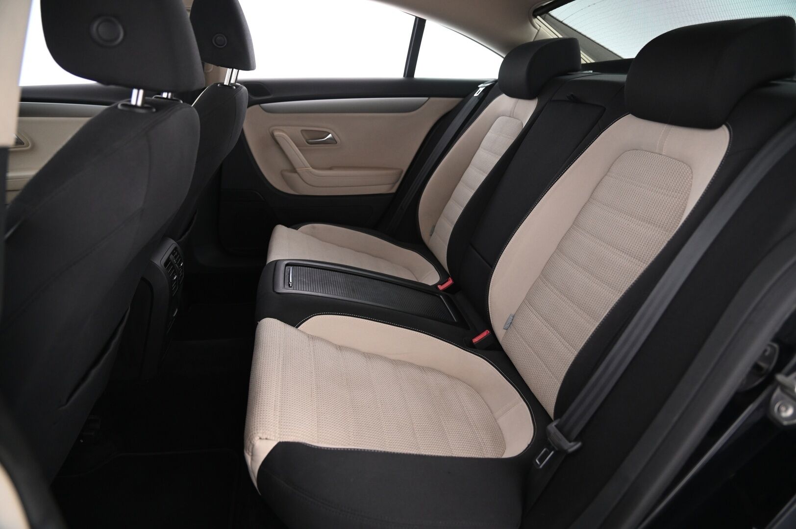 Volkswagen Passat 2008 PASSAT CC  - Myydään vain yrityksille - – Tämä auto myydään YritysOutlet -valikoimasta vain yritykselle