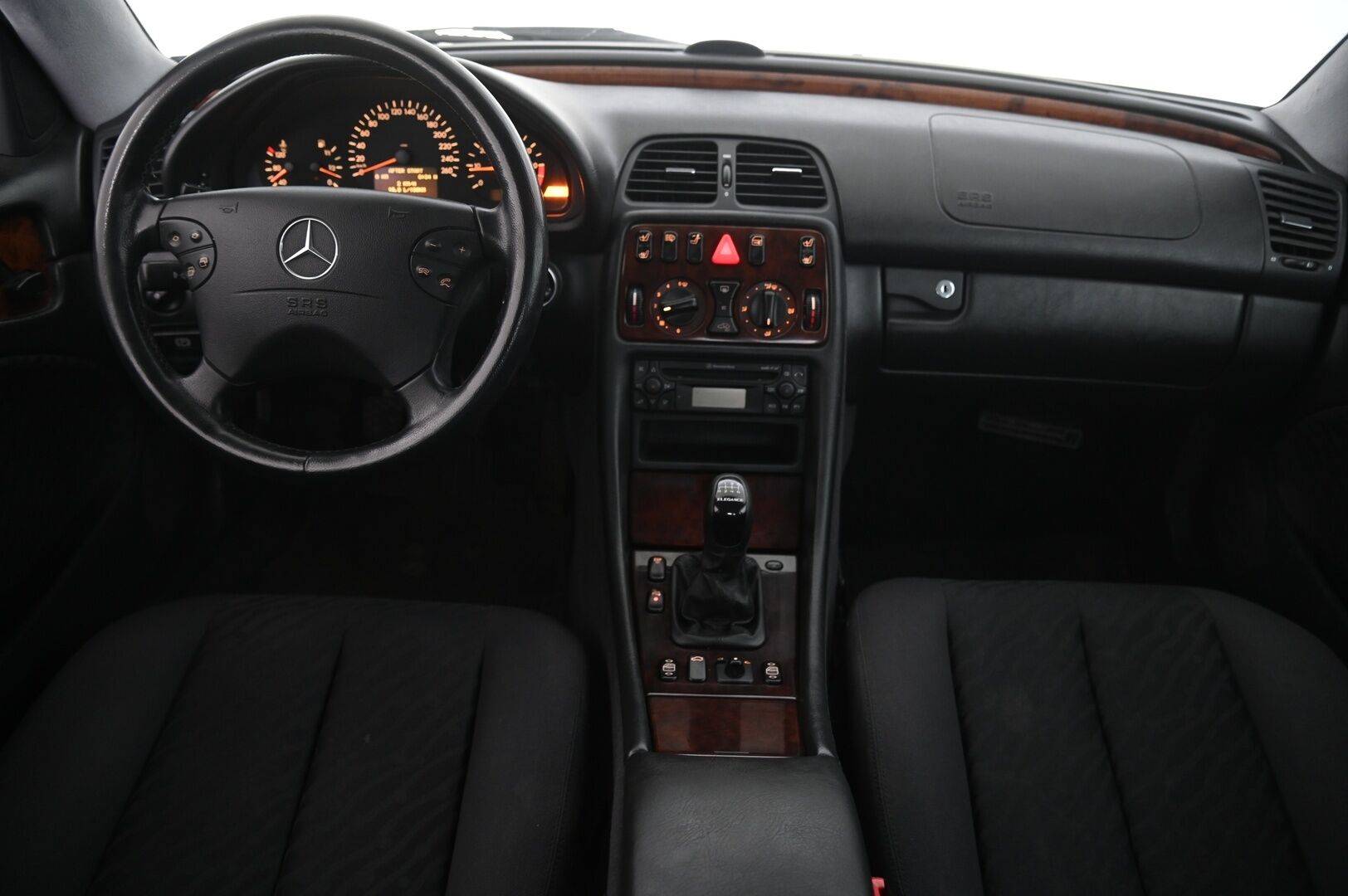 Mercedes-Benz CLK 2001 CLK 200 KOMPRESSOR Coupé (AD) 2ov 1998cm3