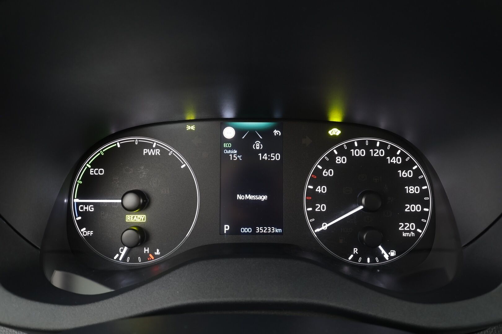 Toyota Yaris 2024 1,5 Hybrid 116 Intense * 1.Om Suomi-auto / ACC / P.kamera / Kaistavahti / Apple&Android * - Kahdet renkaat aluvanteilla / Merkkihuollettu - HULLUT BLACKWEEK JATKOT - KORKOTARJOUS 2,49%