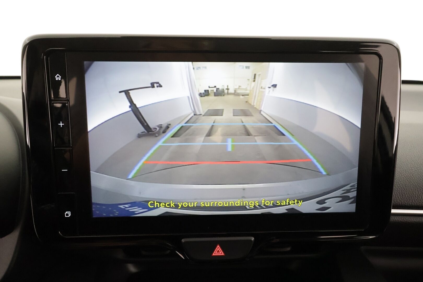 Toyota Yaris 2024 1,5 Hybrid 116 Intense * 1.Om Suomi-auto / ACC / P.kamera / Kaistavahti / Apple&Android * - Kahdet renkaat aluvanteilla / Merkkihuollettu - HULLUT BLACKWEEK JATKOT - KORKOTARJOUS 2,49%