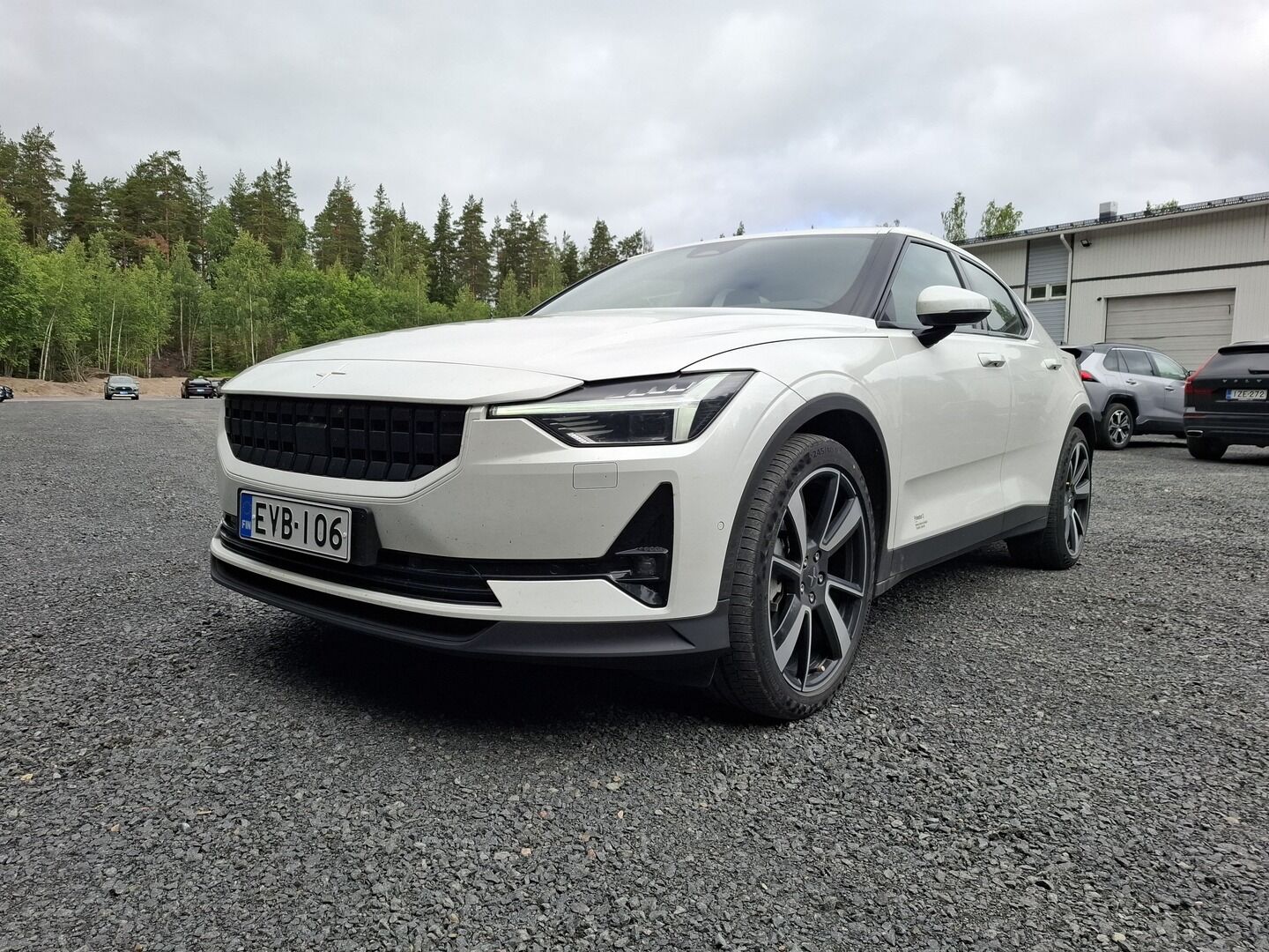 Polestar 2 2021 Launch Edition, 300kW, 78kWh **Pilot&Plus / Matrix LED / Lasikatto / 360 kamera / Adapt.vakkari / Ilmastoidut nahat / TULOSSA - 3,99 % KORKOTARJOUS TÄHÄN AUTOON - 