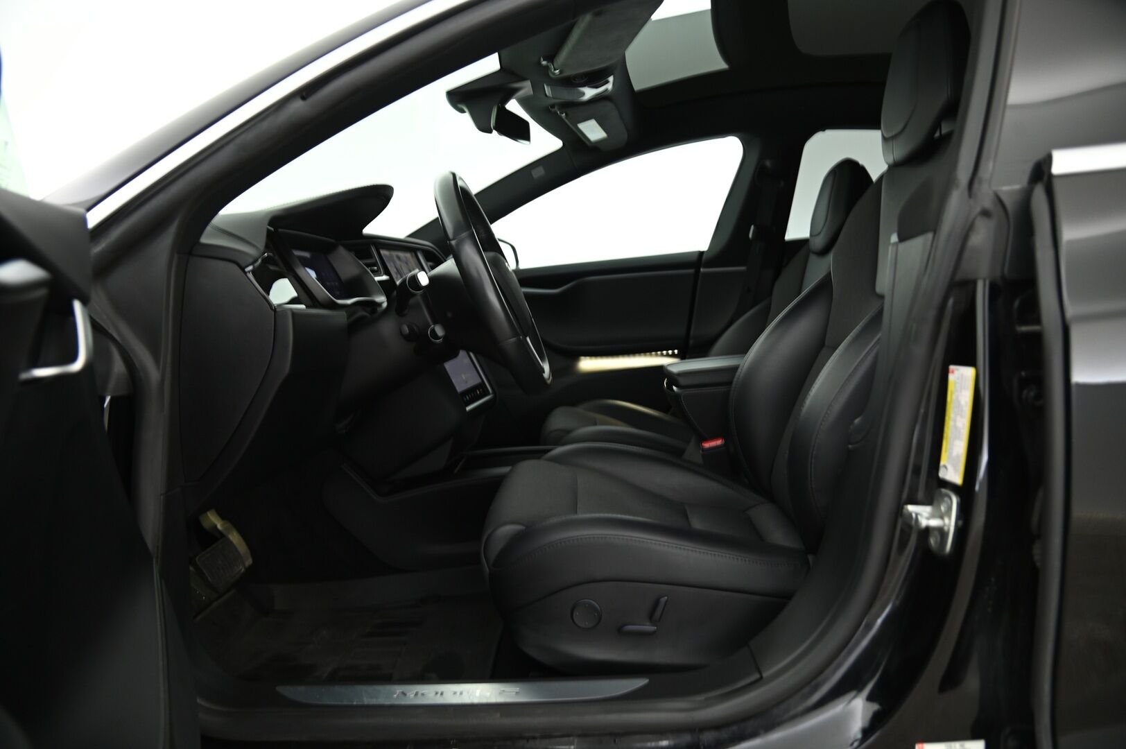 TESLA MODEL S 2018 75D * Myydään vain huutokaupat.com* - Facelift / Premium Connectivity / Ilma-Alusta / Lasikatto / Keyless **