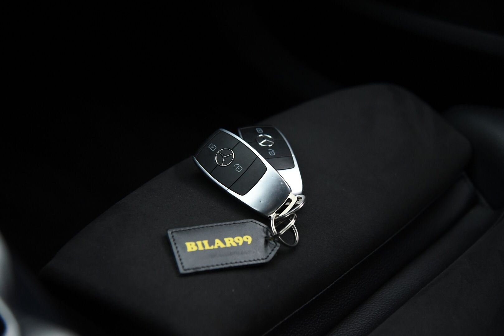 MERCEDES-BENZ C 2021 300de T AMG * Facelift / NAVI / LED-ajovalot / Apple&Android / Sport-penkit / Vakkari * - AMG Sisä- ja ulkopaketilla