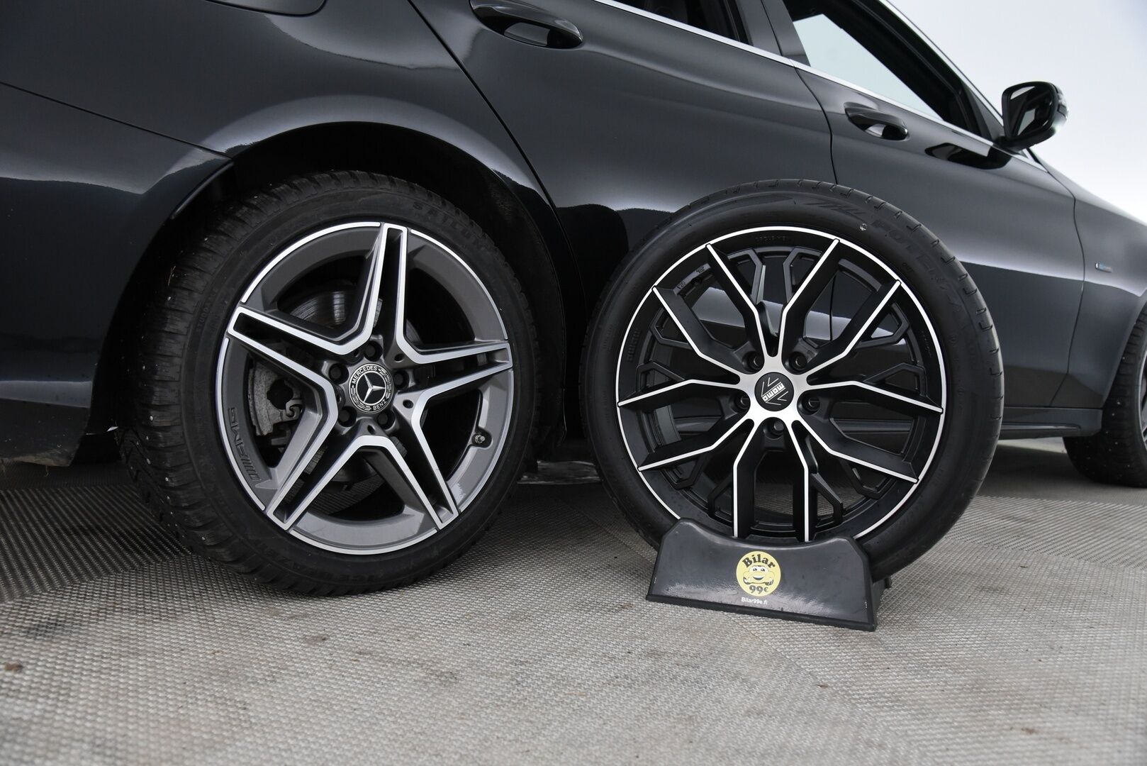 MERCEDES-BENZ C 2021 300de T AMG * Facelift / NAVI / LED-ajovalot / Apple&Android / Sport-penkit / Vakkari * - AMG Sisä- ja ulkopaketilla