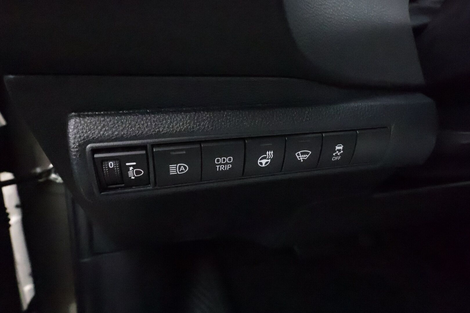 Toyota Corolla 2024 Touring Sports 1,8 Hybrid Active * ACC / LED / P.Kamera / Kaistavahti / Digimittaristo * - 1.Om Suomi-auto / Kahdet renkaat / Merkkihuollettu - HULLUT JOULUT KORKOTARJOUS 2,49% 