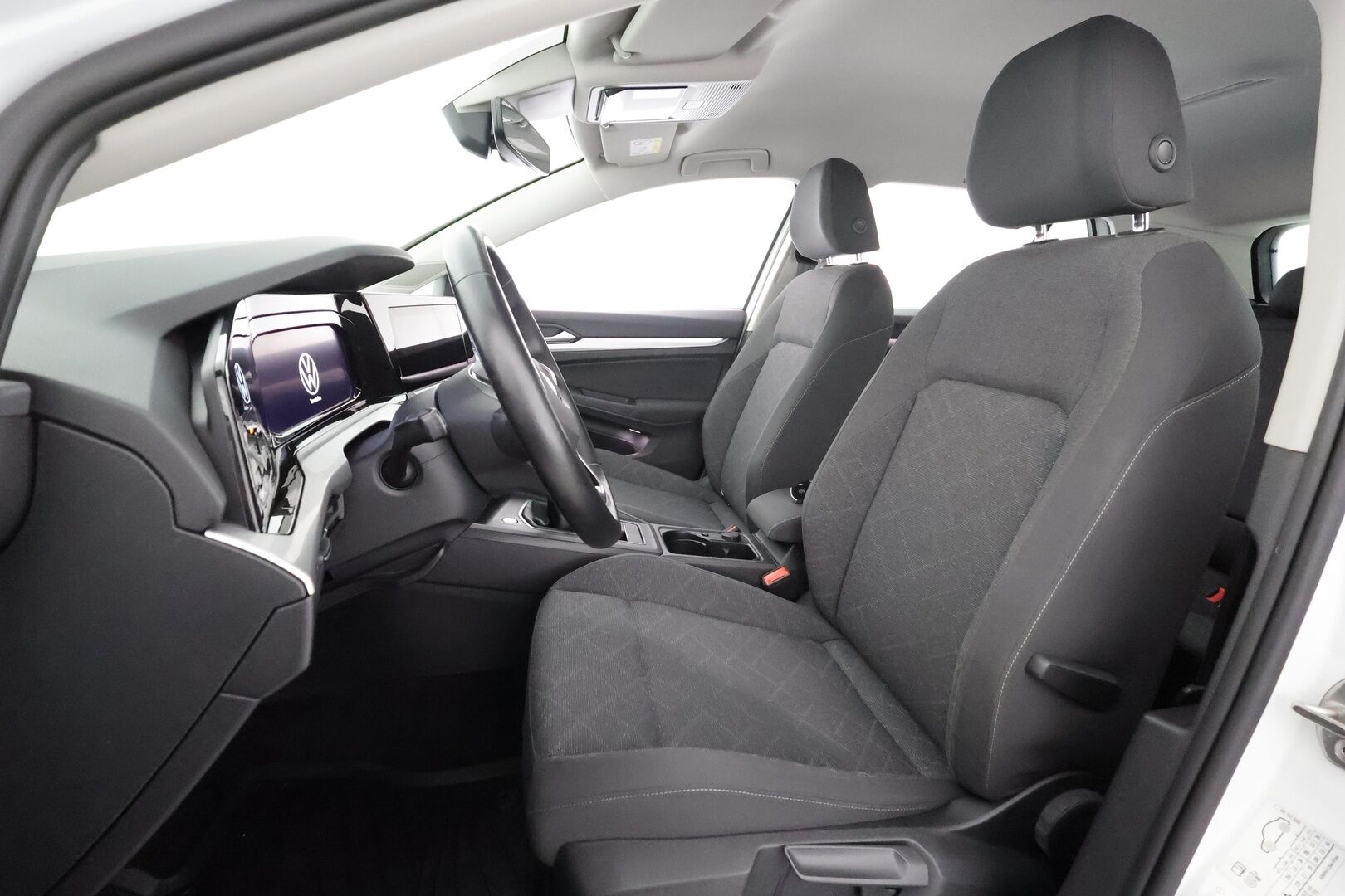 VOLKSWAGEN GOLF 2020 Comfort 1.5 TSI 110kW - | Webasto | ACC | LED | P.Tutkat | Digimittaristo | Kaistavahti | Navi | Merkkihuollot |  