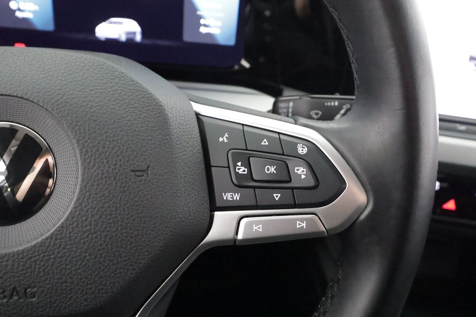 VOLKSWAGEN GOLF 2020 Comfort 1.5 TSI 110kW - | Webasto | ACC | LED | P.Tutkat | Digimittaristo | Kaistavahti | Navi | Merkkihuollot |  