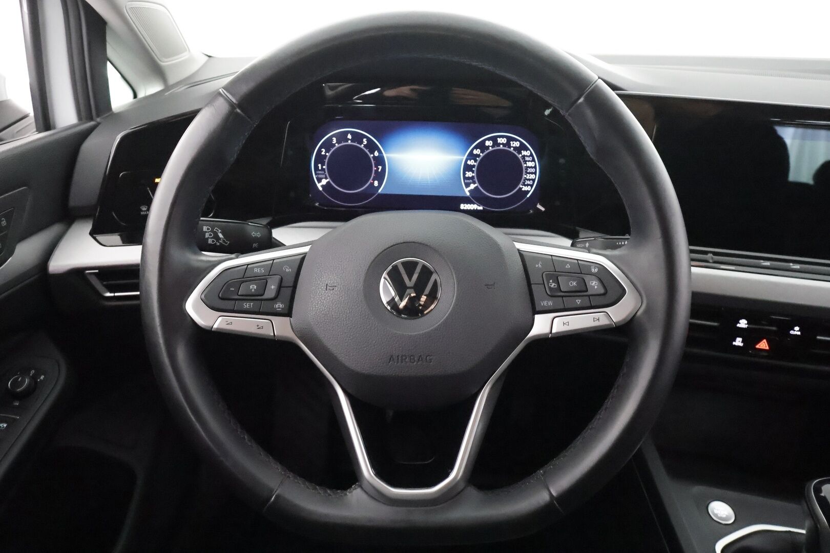 VOLKSWAGEN GOLF 2020 Comfort 1.5 TSI 110kW - | Webasto | ACC | LED | P.Tutkat | Digimittaristo | Kaistavahti | Navi | Merkkihuollot |  