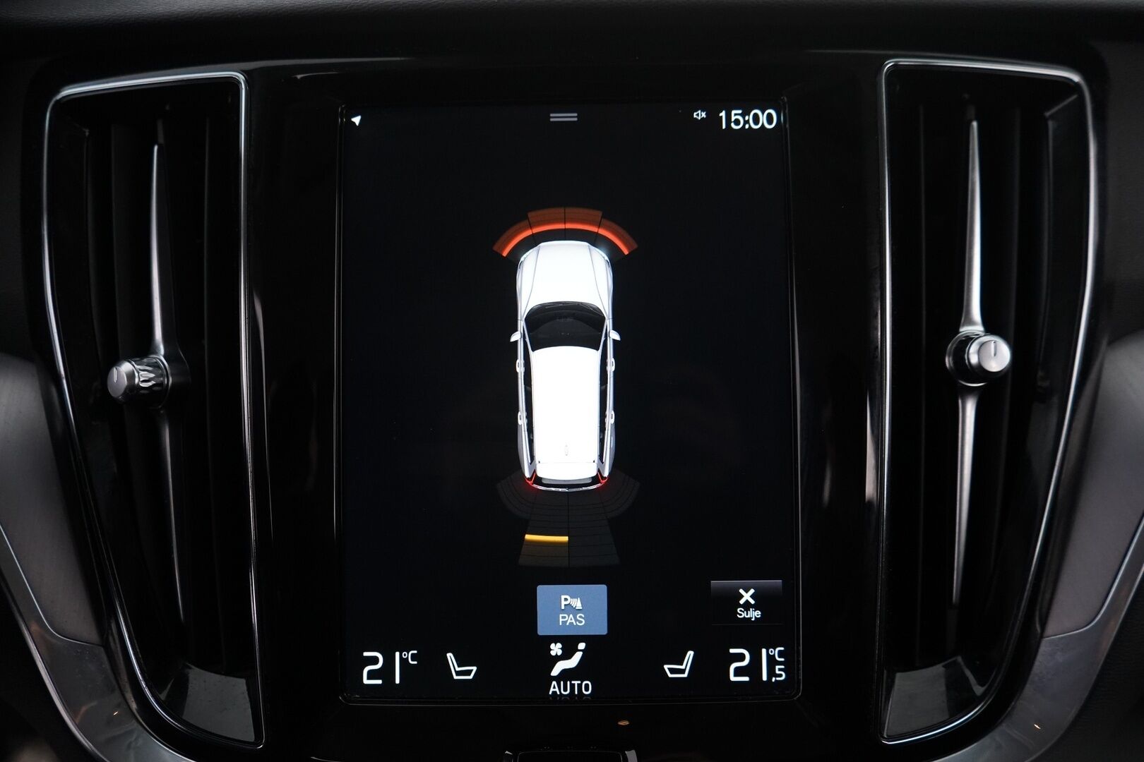 Volvo V60 2020 T6 Twin Engine AWD Momentum Edition *ACC / Webasto / VOC / Kaistavahti / LED-ajovalot / Ratinlämmitin* - Juuri katsastettu / Juuri huollettu / Jakohihna juuri vaihdettu / Kahdet renkaat Volvon alumiinivantein