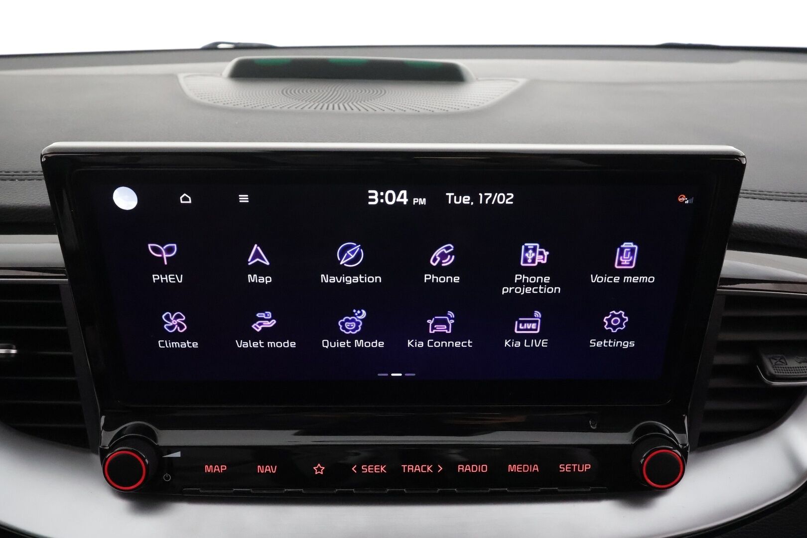 KIA CEED 2022 1,6 GDI Plug-In Hybrid Business Premium SW DCT * ACC / P.kamera / Ilmastoidut nahat / Koukku / Lasikattoluukku / LED * - Muistipenkki / Kahdet renkaat aluvanteilla / Merkkihuollettu / Huippuvarusteet