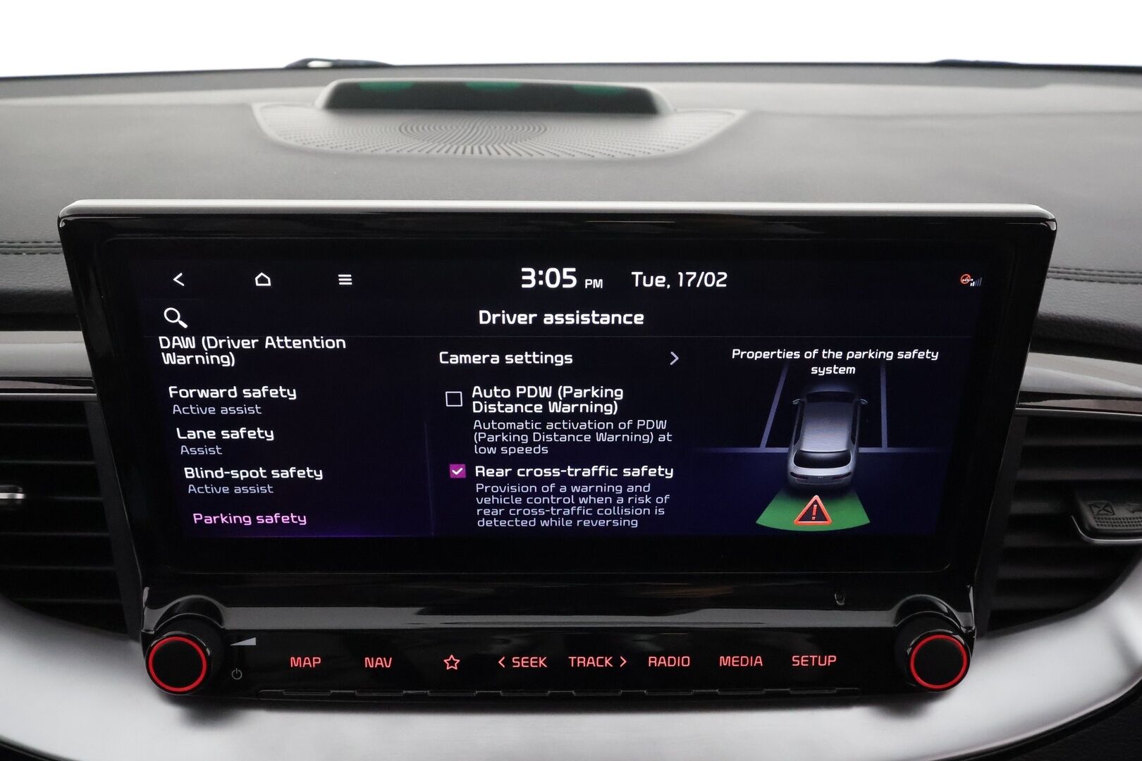 KIA CEED 2022 1,6 GDI Plug-In Hybrid Business Premium SW DCT * ACC / P.kamera / Ilmastoidut nahat / Koukku / Lasikattoluukku / LED * - Muistipenkki / Kahdet renkaat aluvanteilla / Merkkihuollettu / Huippuvarusteet