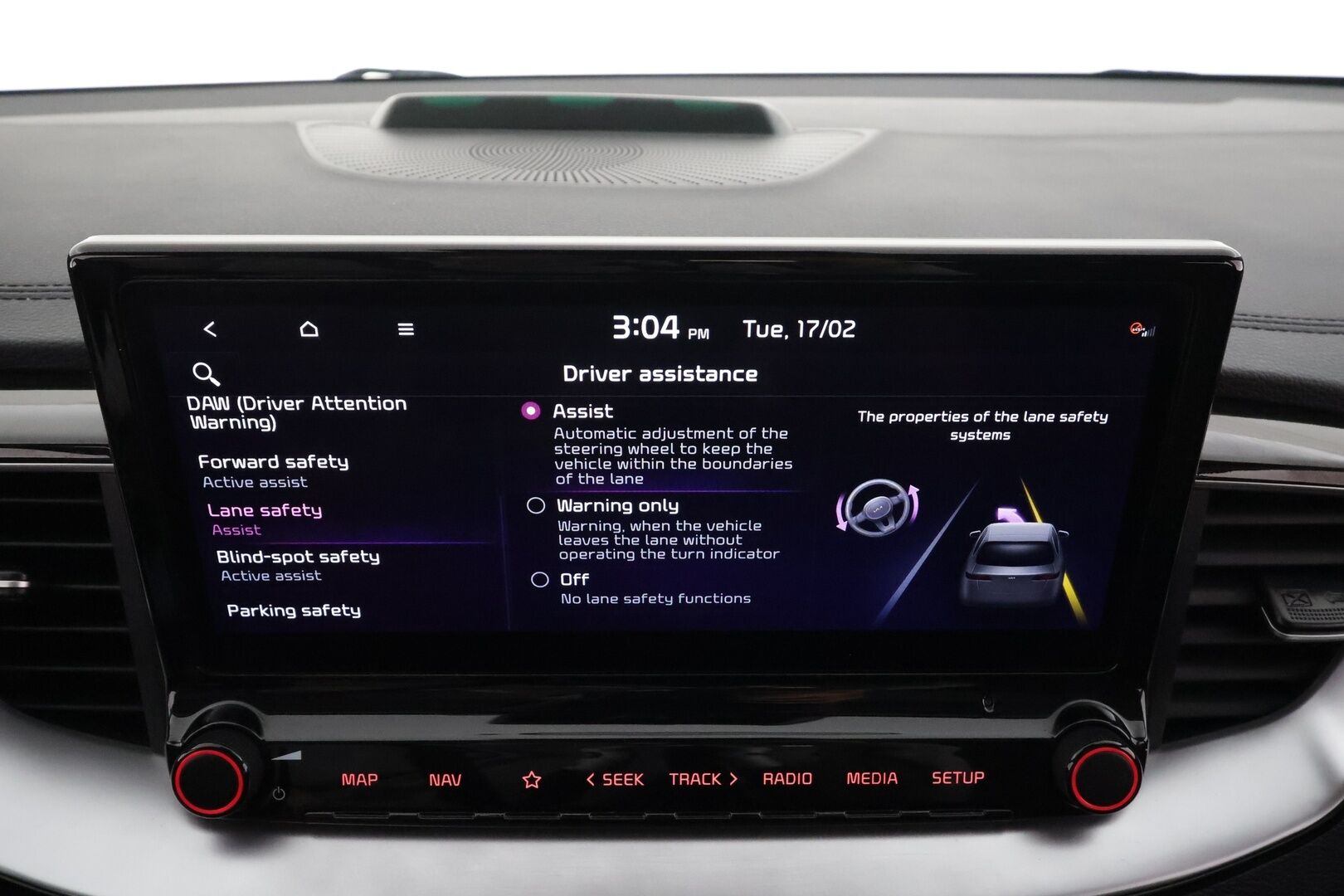 KIA CEED 2022 1,6 GDI Plug-In Hybrid Business Premium SW DCT * ACC / Kamera / Ilmastoidut nahat / Koukku / Lasikattoluukku / LED * - KATSO MIHIN POIKKEUSHINTAAN! / Kahdet renkaat aluvanteilla / Merkkihuollettu / Kattavasti varusteltu! - HULLUT AVAJAISHULINAT KORKOTARJOUS 3,29 %