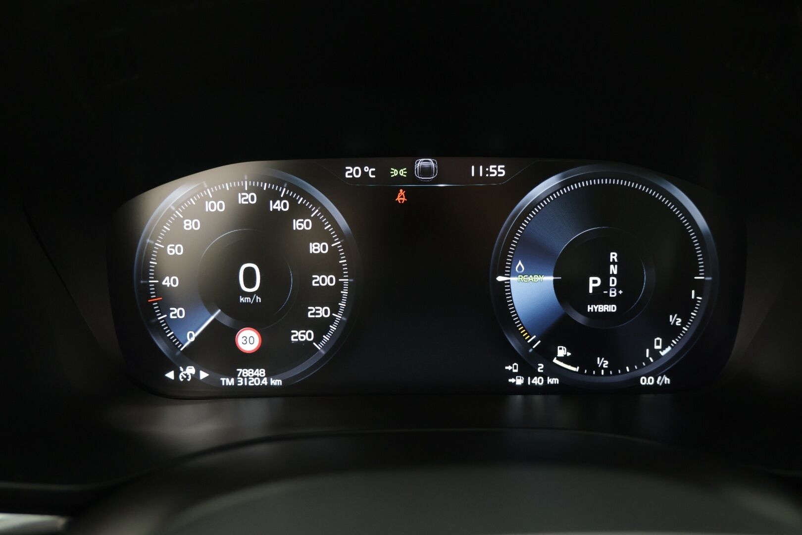 Volvo XC60 2020 T8 Recharge AWD Momentum Advanced Edition Aut. / Adapt.Vakkari / Panorama / Webasto / Vetokoukku / KeylessGo / Sähköluukku - Kattavasti varusteltu / Hyvin pidetty / Erinomainen huoltohistoria!