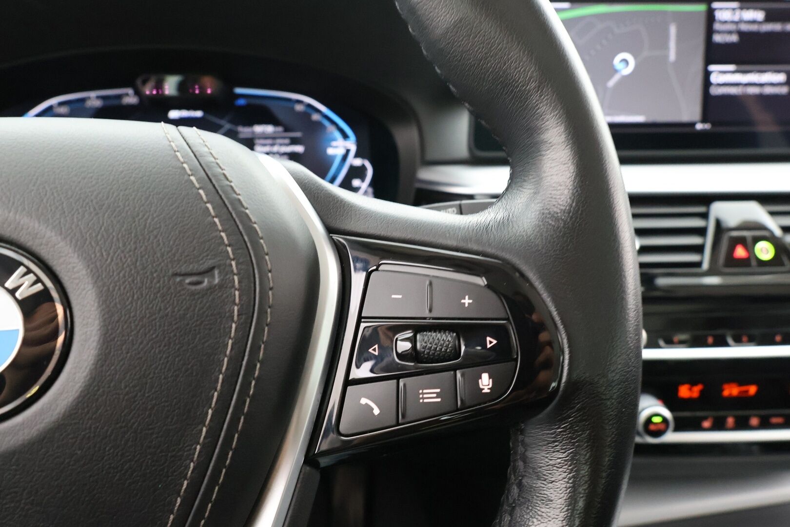 BMW 530 2021 G31 LCI Touring xDrive A Charged Edition * Adapt.Vakkari / Nahkasisusta / Sport istuimet / HiFi / Prof.Navi *