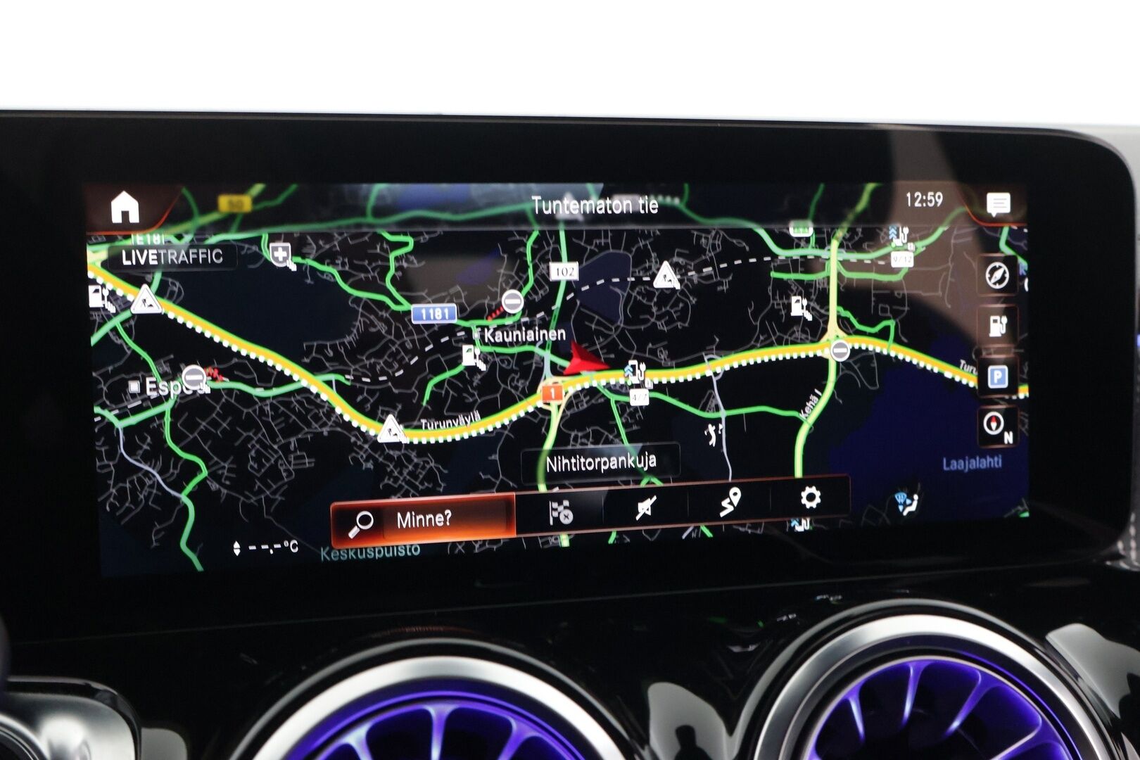 Mercedes-Benz EQB 2023 EQB 350 4MATIC AMG Line */ Merkkihuollettu / 7P / ILP / Navi / P.kamera / Ambient / 2x renkaat&vanteet /* - NÄYTTÄVÄ SEKÄ TILAVA / 2X RENKAAT&VANTEET