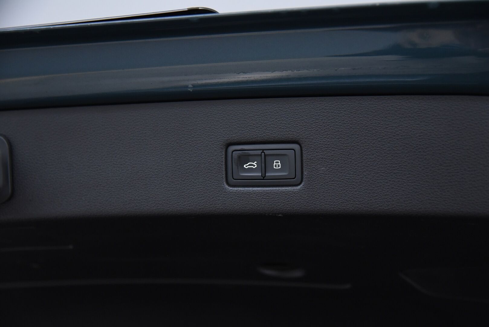 Audi A7 2020 Business Sport 55 TFSI e quattro S tronic S-Line / HD Matrix Laser / B&O / HUD / Adapt.vak / Timanttinahat - Muistipenkki / Imuovet / P-kamera / Panorama / Koukku
