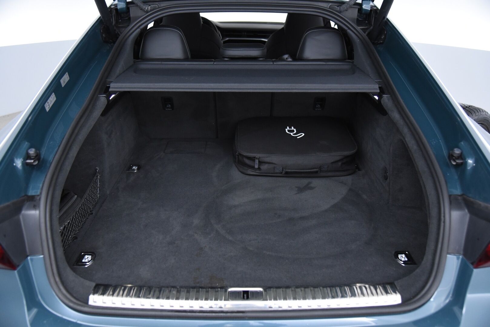 Audi A7 2020 Business Sport 55 TFSI e quattro S tronic S-Line * Koukku / HD Matrix Laser / B&O / HUD / Adapt.vak / Timanttinahat * - Muistipenkki / Imuovet / P-kamera / Panorama / Hienot varusteet - HULLU BLACKWEEK KORKOTARJOUS 2,49%