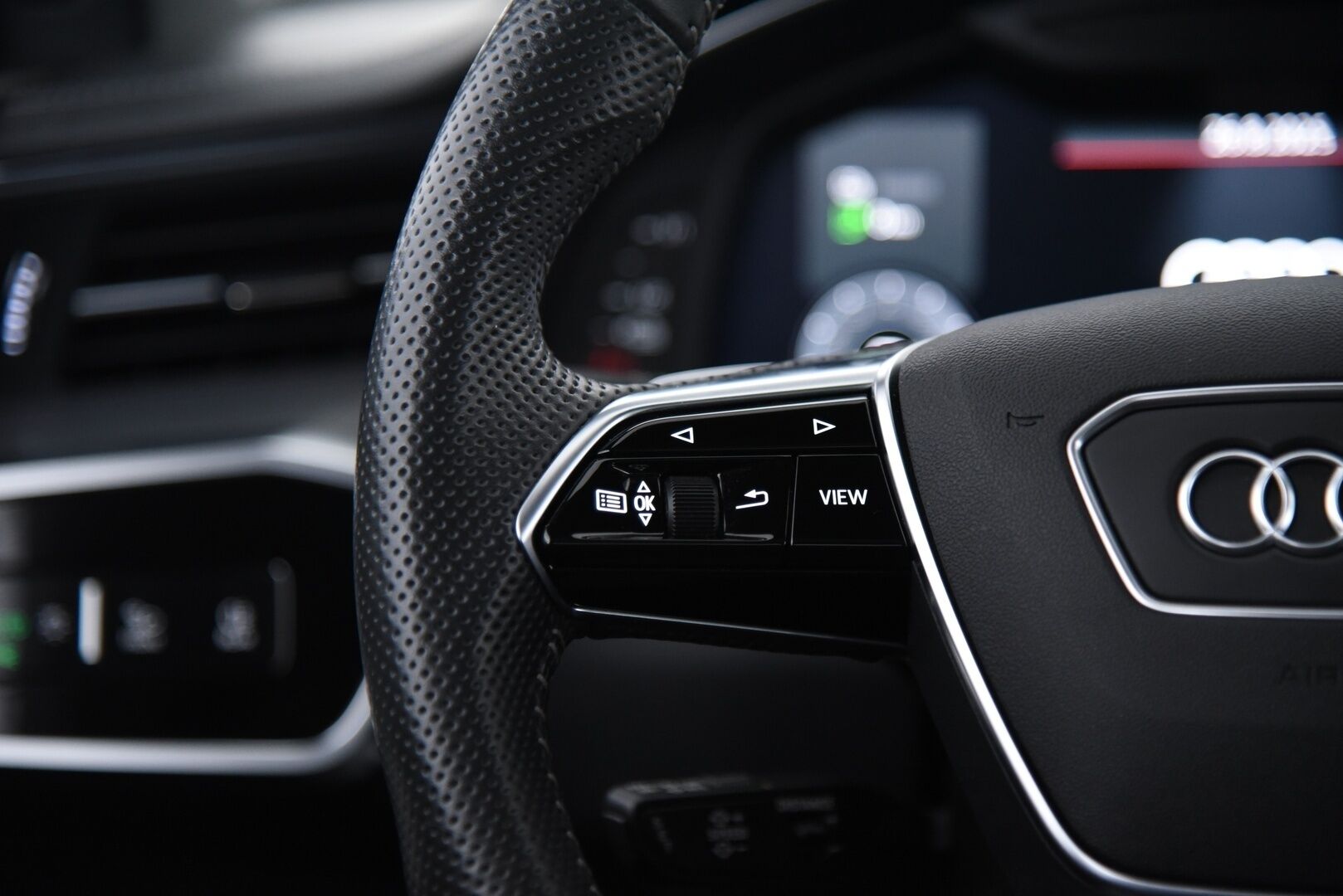 Audi A7 2020 Business Sport 55 TFSI e quattro S tronic S-Line * Koukku / HD Matrix Laser / B&O / HUD / Adapt.vak / Timanttinahat * - Muistipenkki / Imuovet / P-kamera / Panorama / Hienot varusteet - HULLU BLACKWEEK KORKOTARJOUS 2,49%