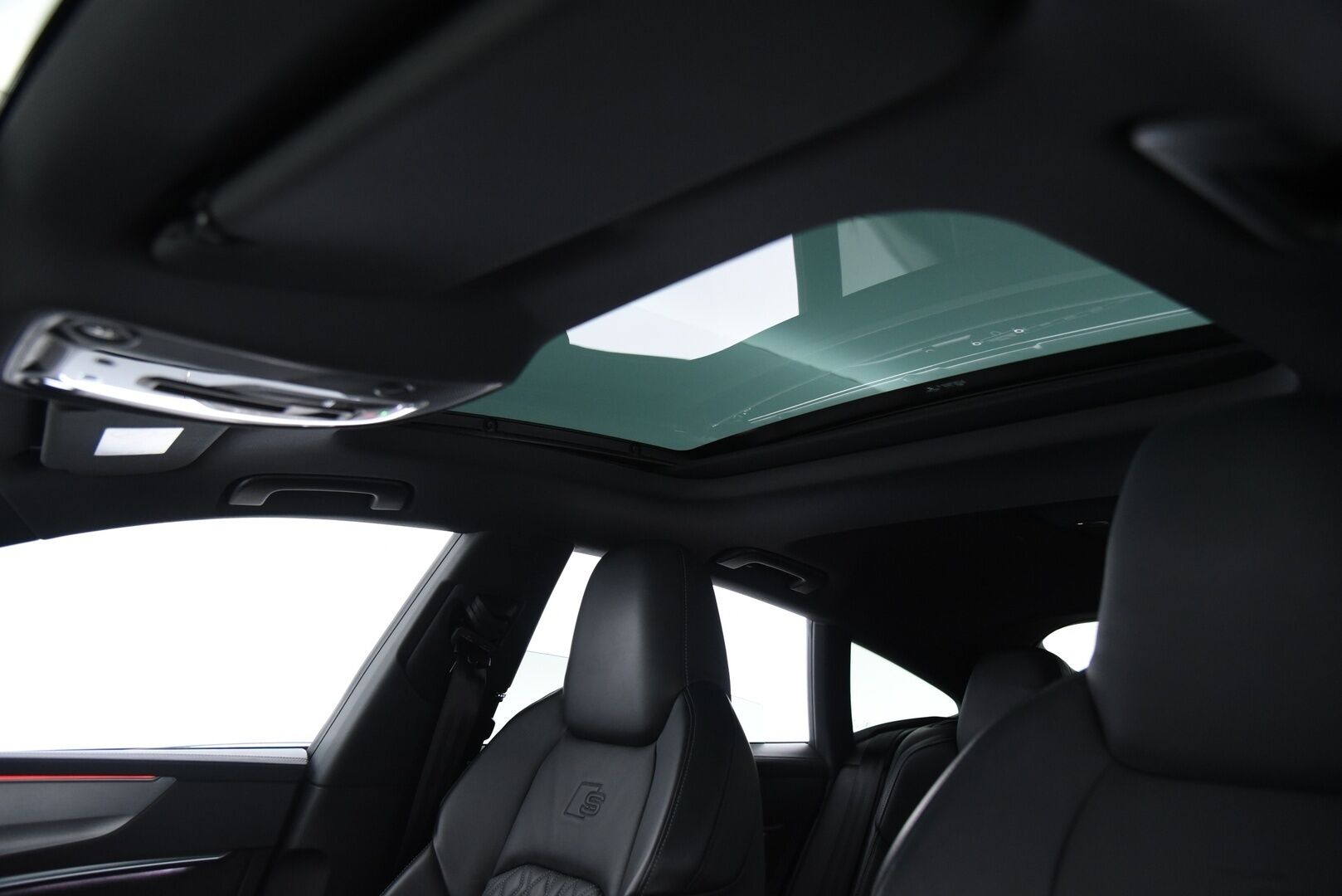 Audi A7 2020 Business Sport 55 TFSI e quattro S tronic S-Line * Koukku / HD Matrix Laser / B&O / HUD / Adapt.vak / Timanttinahat * - Muistipenkki / Imuovet / P-kamera / Panorama / Hienot varusteet - HULLU BLACKWEEK KORKOTARJOUS 2,49%