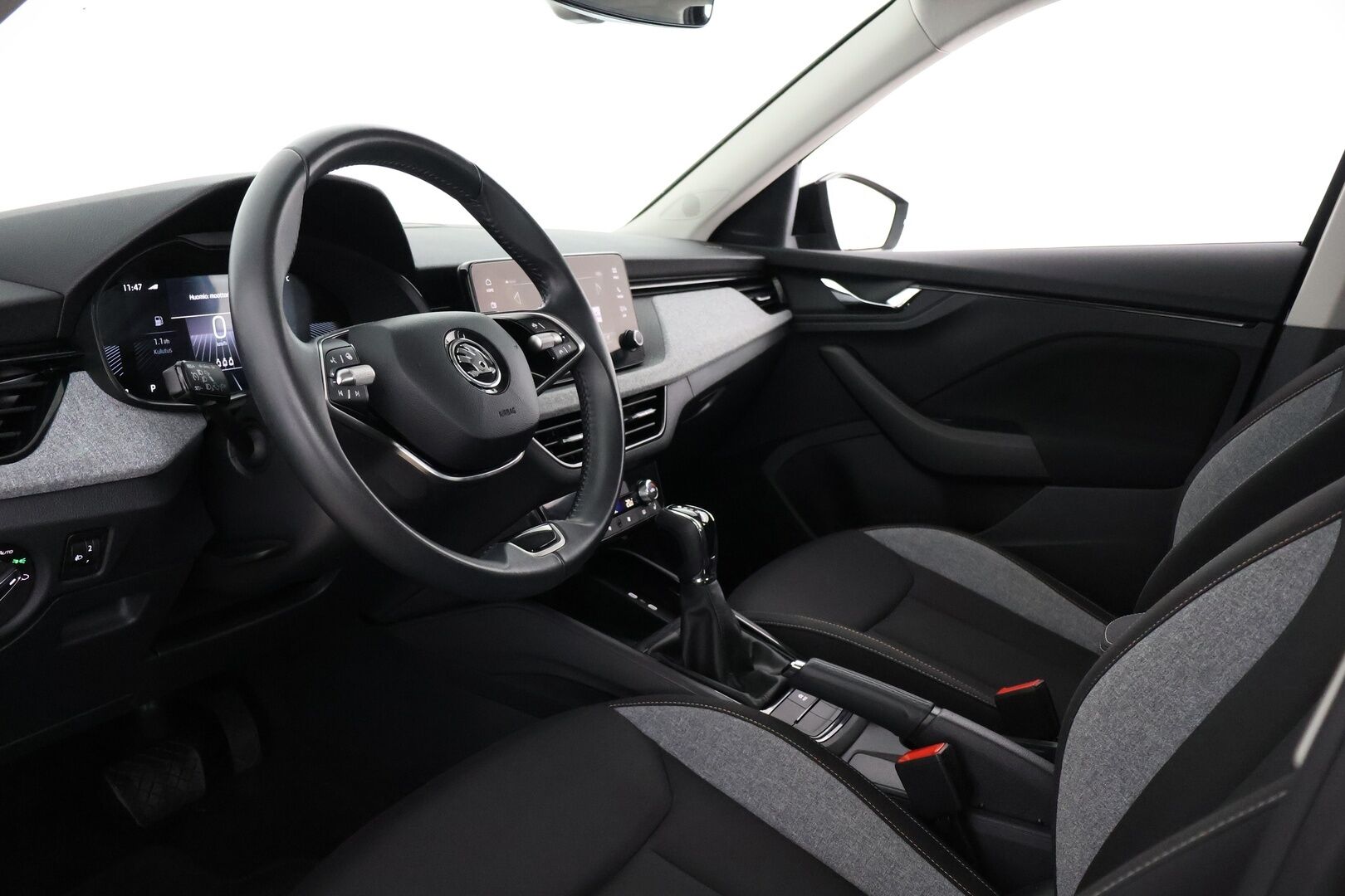 Skoda Kamiq 2024 1.0 TSI 116 Selection DSG Autom. - 1.Omist - Suomi-Auto | Vakkari | P-kamera | LED | Keyless | Lämpöratti | Merkkihuollettu