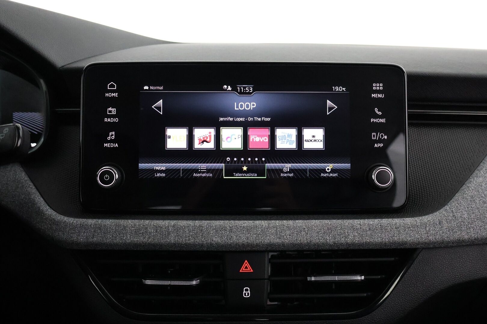 Skoda Kamiq 2024 1.0 TSI 116 Selection DSG Autom. - 1.Omist - Suomi-Auto | Vakkari | P-kamera | LED | Keyless | Lämpöratti | Merkkihuollettu