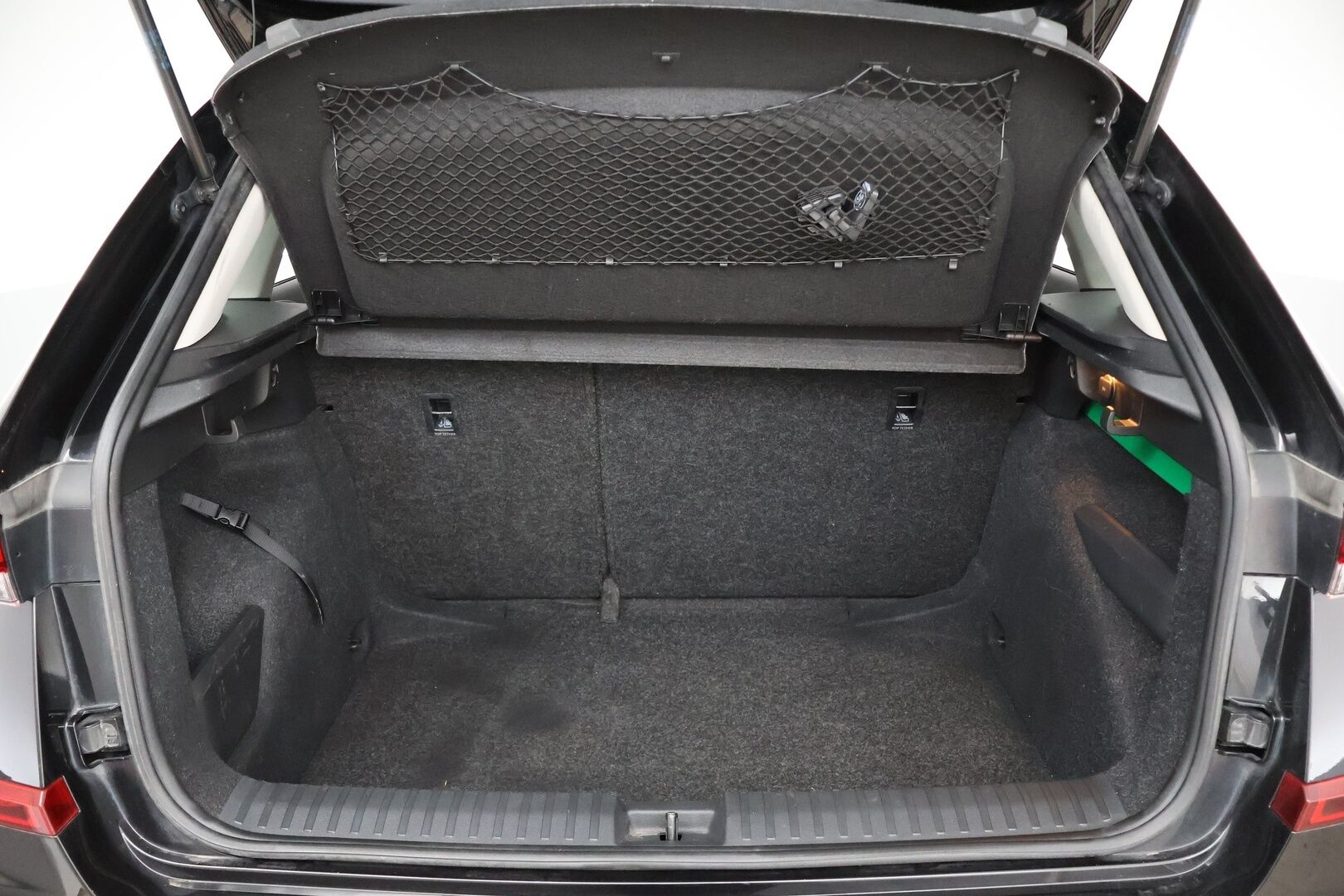 Skoda Kamiq 2024 1.0 TSI 116 Selection DSG Autom. - 1.Omist - Suomi-Auto | Vakkari | P-kamera | LED | Keyless | Lämpöratti | Merkkihuollettu