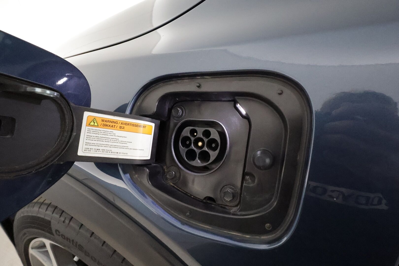 Kia XCeed 2020 1,6 GDI Plug-In Hybrid Business Premium DCT **Adapt.vakkari / Panorama / Muistipenkki / P.kamera / LED** - Merkkihuollettu / Kahdet renkaat aluvanteilla / Sähköluukku / Ilmastoidut etuistuimet / Penkinlämmittimet takana / Ratinlämmitin / Navi