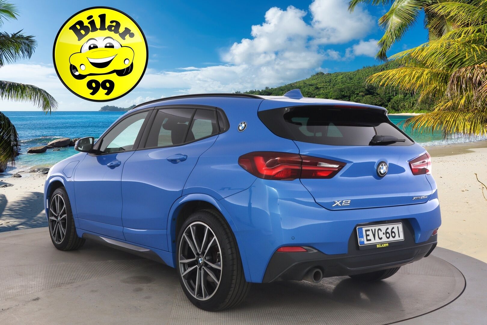 BMW X2 2021 xDrive 25e M Sport - *Shadowline / Comfort Access / Sähk.Esilämmitin / Sporttipenkit / Peruutuskamera / Navigointi / Sähköluukku*