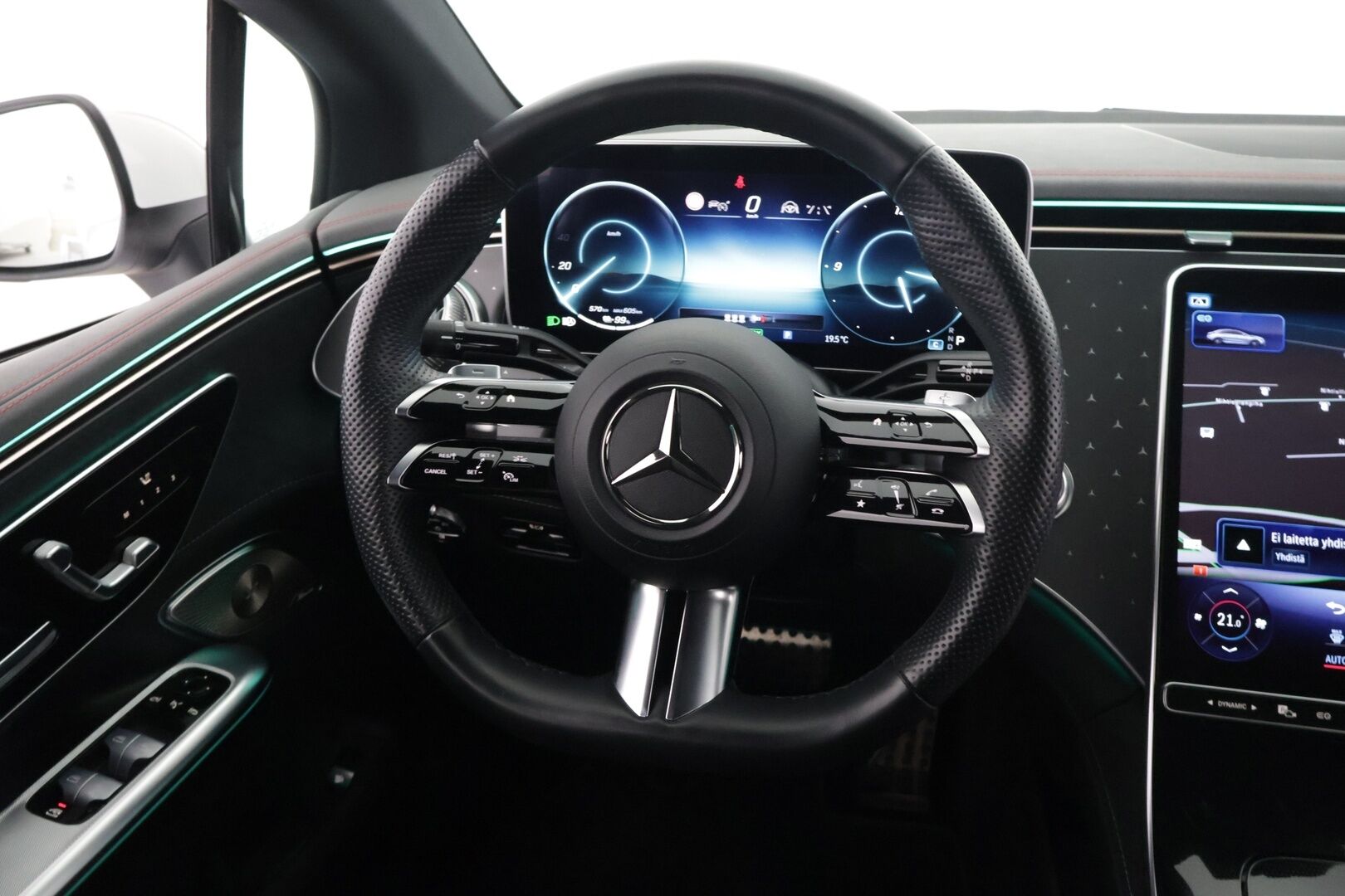 MERCEDES-BENZ EQE 2022 350+ AMG Line - 2,99 % KORKOTARJOUS TÄHÄN AUTOON - */ Adapt.Vakkari / Burmester / 360° Kamera / Muistipaketti / Digital-LED / Koukku / Juuri saapunut /*