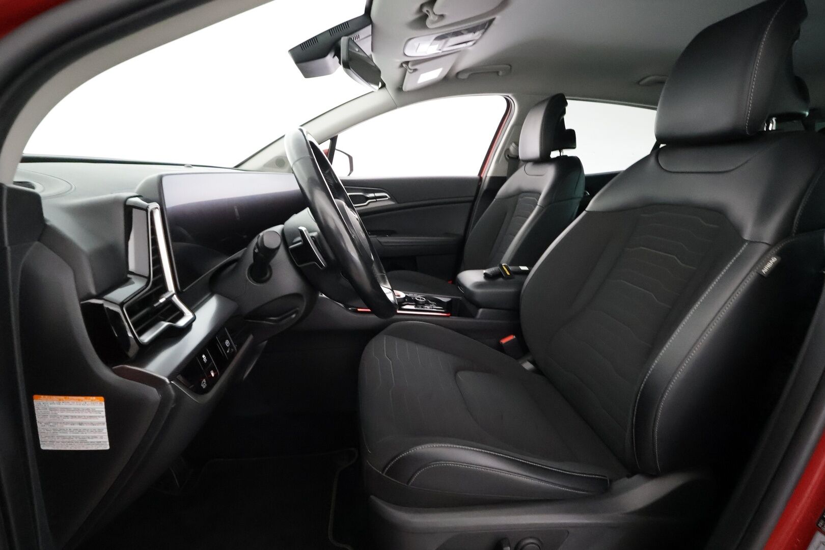 Kia Sportage 2022 1,6 T-GDI AWD Plug-in Hybrid Business Premium AT 265hv - | ACC | LED | 360 | Sähköpenkit | Navi | Katveavustin | Kaistavahti | Keyless | Apple&Android | Ratinlämmitys | Merkkihuollot | 2x Latauskaapelit |  Kahdet renkaat |