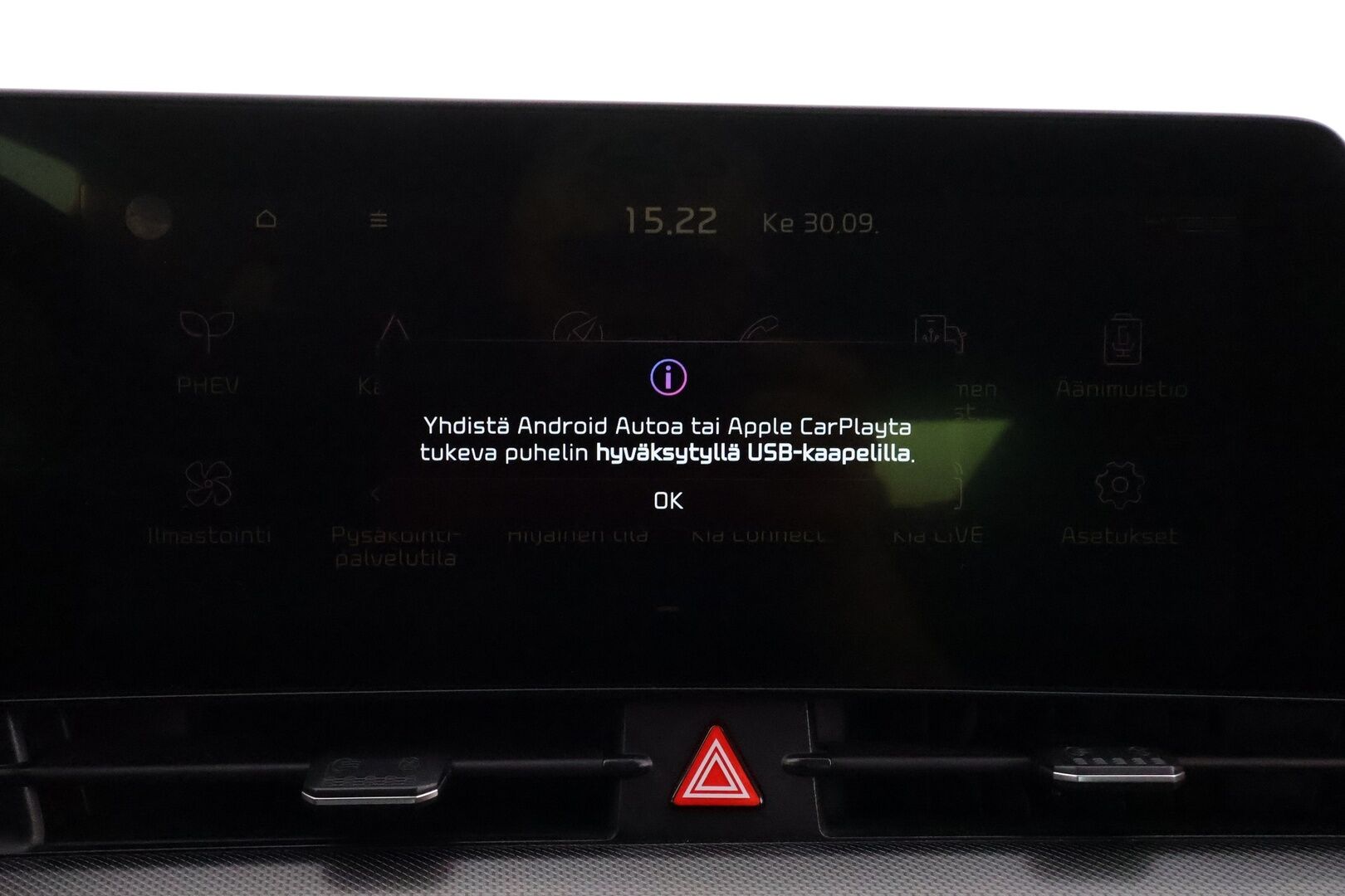 Kia Sportage 2022 1,6 T-GDI AWD Plug-in Hybrid Business Premium AT 265hv - | ACC | LED | 360 | Sähköpenkit | Navi | Katveavustin | Kaistavahti | Keyless | Apple&Android | Ratinlämmitys | Merkkihuollot | 2x Latauskaapelit |  Kahdet renkaat |