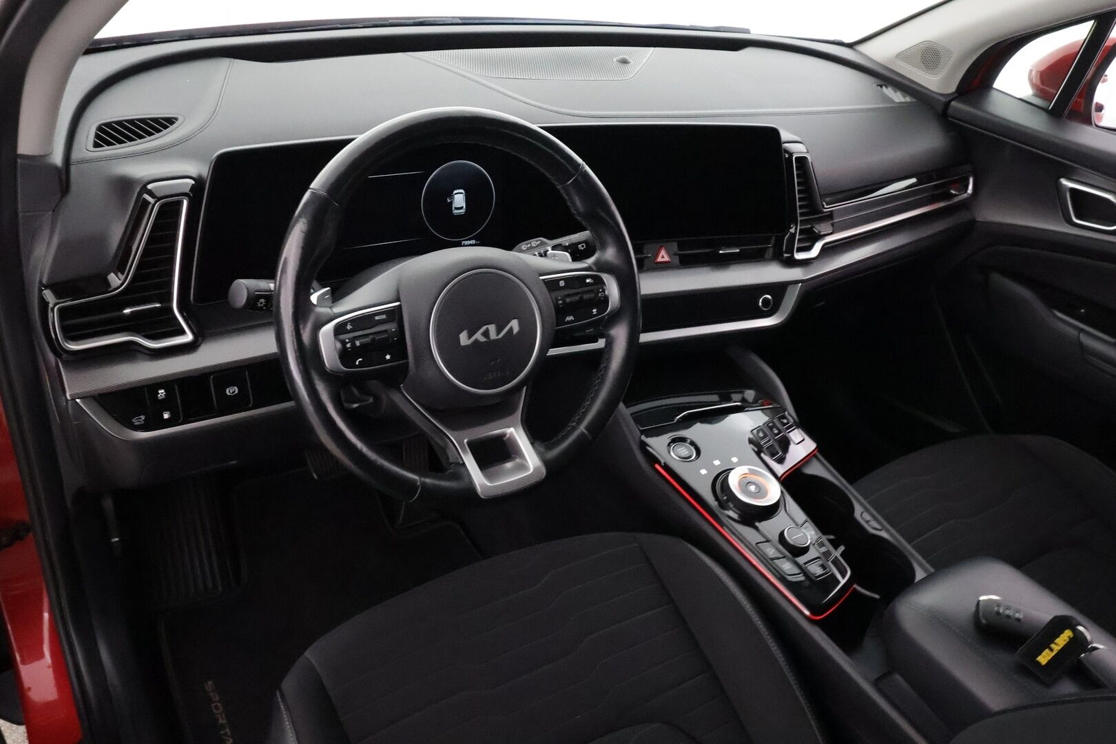 Kia Sportage 2022 1,6 T-GDI AWD Plug-in Hybrid Business Premium AT 265hv - | ACC | LED | 360 | Sähköpenkit | Navi | Katveavustin | Kaistavahti | Keyless | Apple&Android | Ratinlämmitys | Merkkihuollot | 2x Latauskaapelit |  Kahdet renkaat |