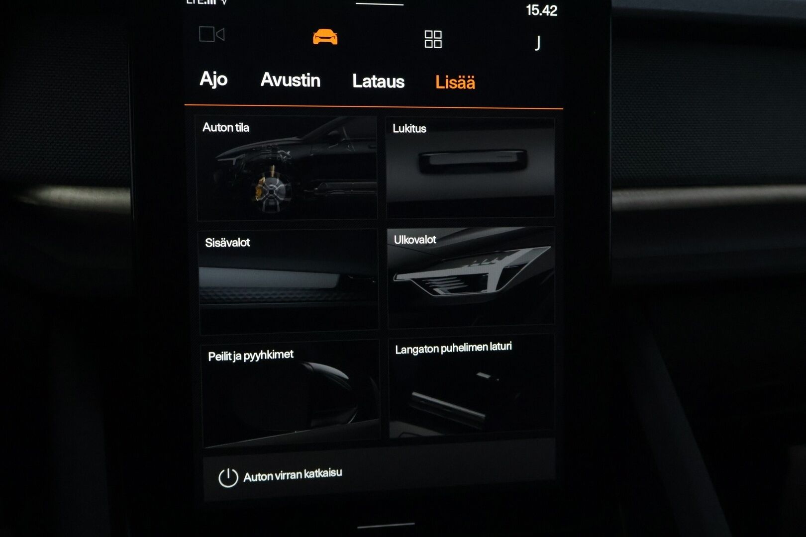 Polestar 2 2022 Standard Range Single Motor, 170kW, 64kWh* Pilot&Plus / ILP / 360-kamera / Lasikatto * - Kahdet renkaat alumiinivanteilla / Hyvin pidetty yksilö, loistavalla varustepaketilla *