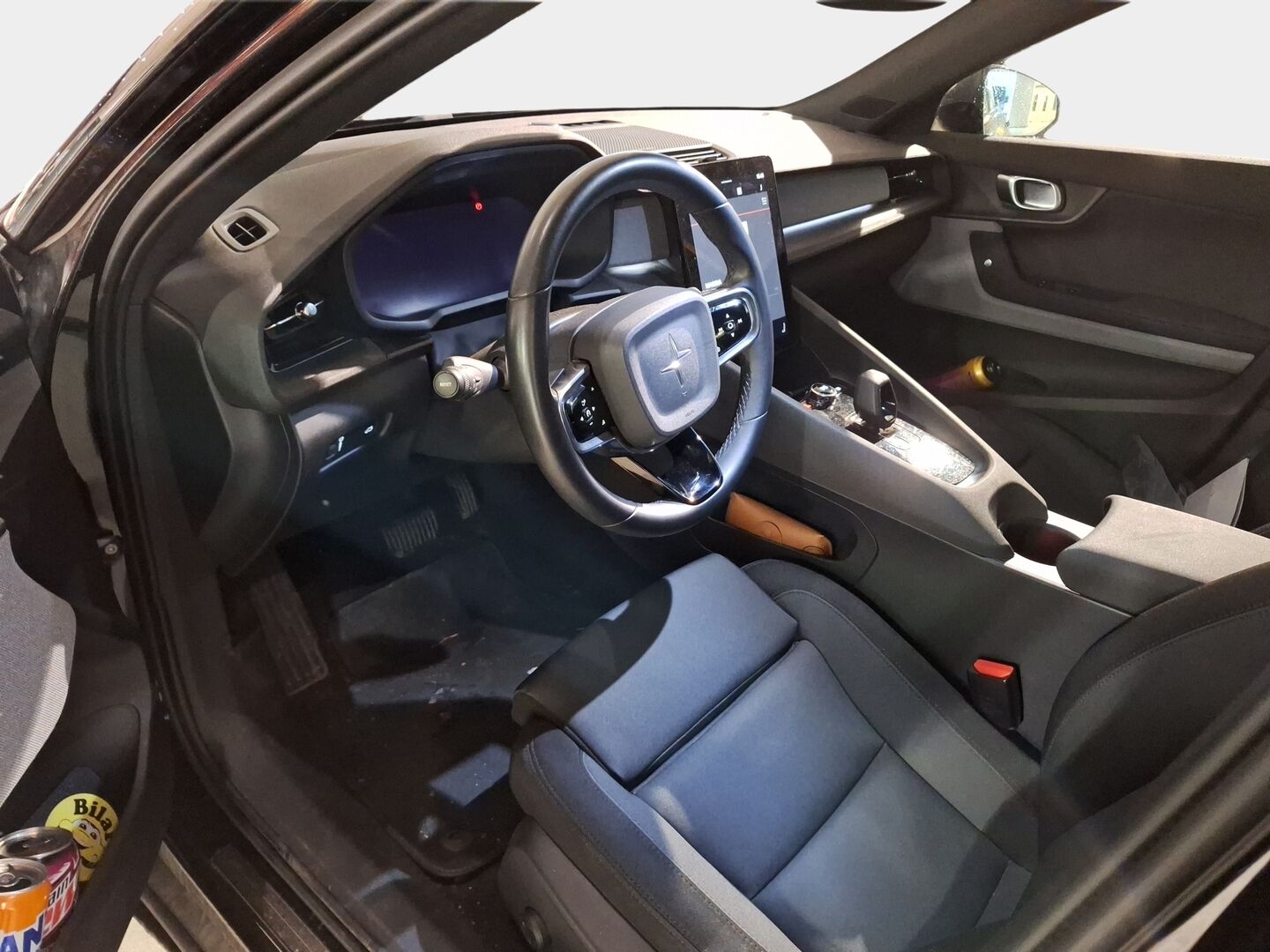 Polestar 2 2021 78kWh Long Range Dual Motor, 300kW *ACC / Pilot & Plus / H&K / 360° / Pixel / Lasikatto / Sporttipenkit / Koukku* - Erittäin tyylikäs merkkihuollettu Polestar kattavilla varusteilla sekä kaksilla renkailla ja vanteilla! - HULLU BLACKWEEK KORKOTARJOUS 2,49%