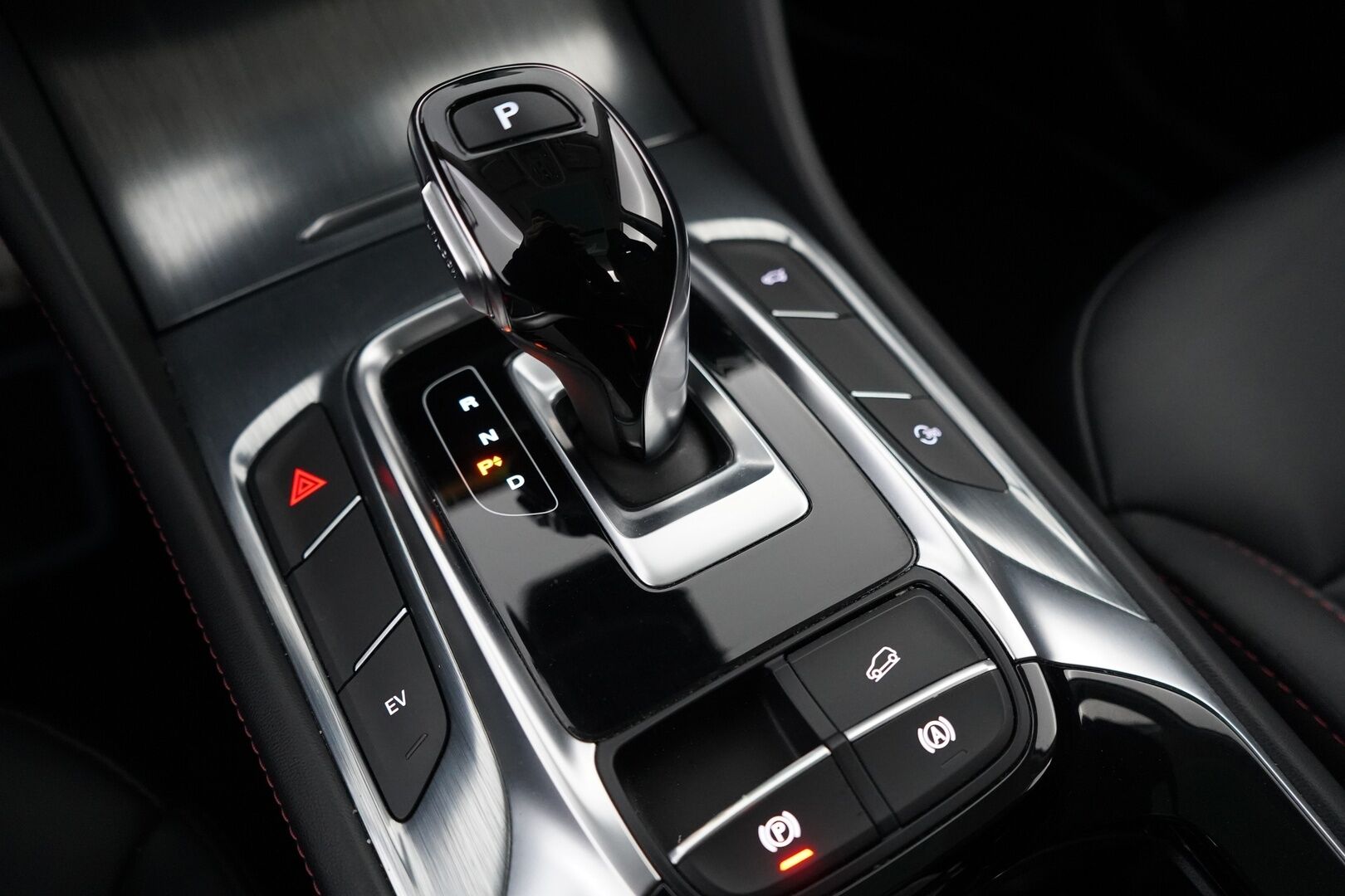 MG EHS 2022 Plug-in Hybrid Luxury *Panorama / Adapt.Vakkari / Nahat / 360-Kamera*