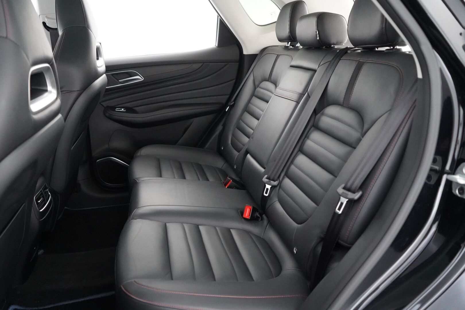 MG EHS 2022 Plug-in Hybrid Luxury *Panorama / Adapt.Vakkari / Nahat / 360-Kamera*