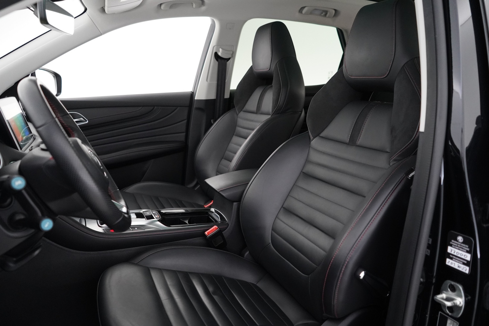 MG EHS 2022 Plug-in Hybrid Luxury *Panorama / Adapt.Vakkari / Nahat / 360-Kamera*