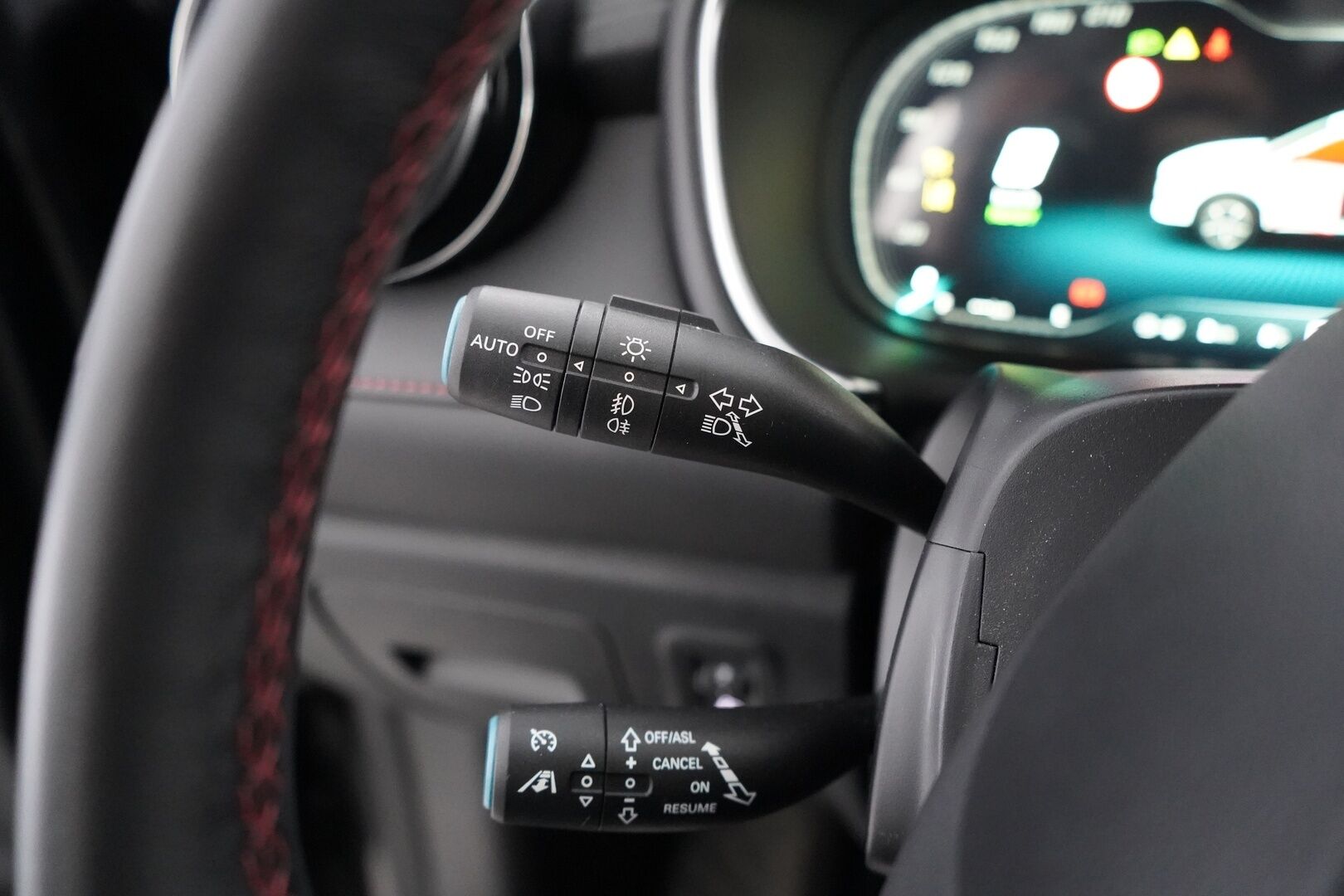 MG EHS 2022 Plug-in Hybrid Luxury *Panorama / Adapt.Vakkari / Nahat / 360-Kamera*