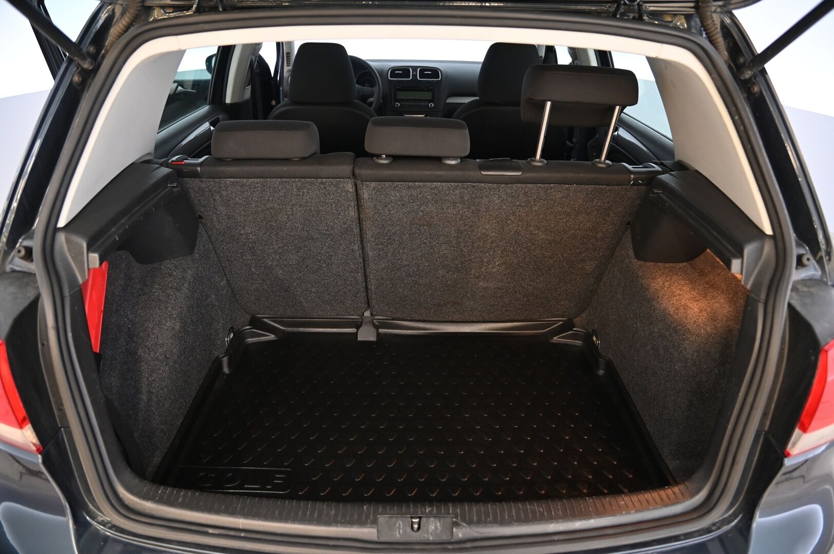 Volkswagen Golf 2009 Trendline 1,4 TSI 90 kW * MYYDÄÄN YRITYS - OUTLET* - MYYDÄÄN YRITYS - OUTLET 