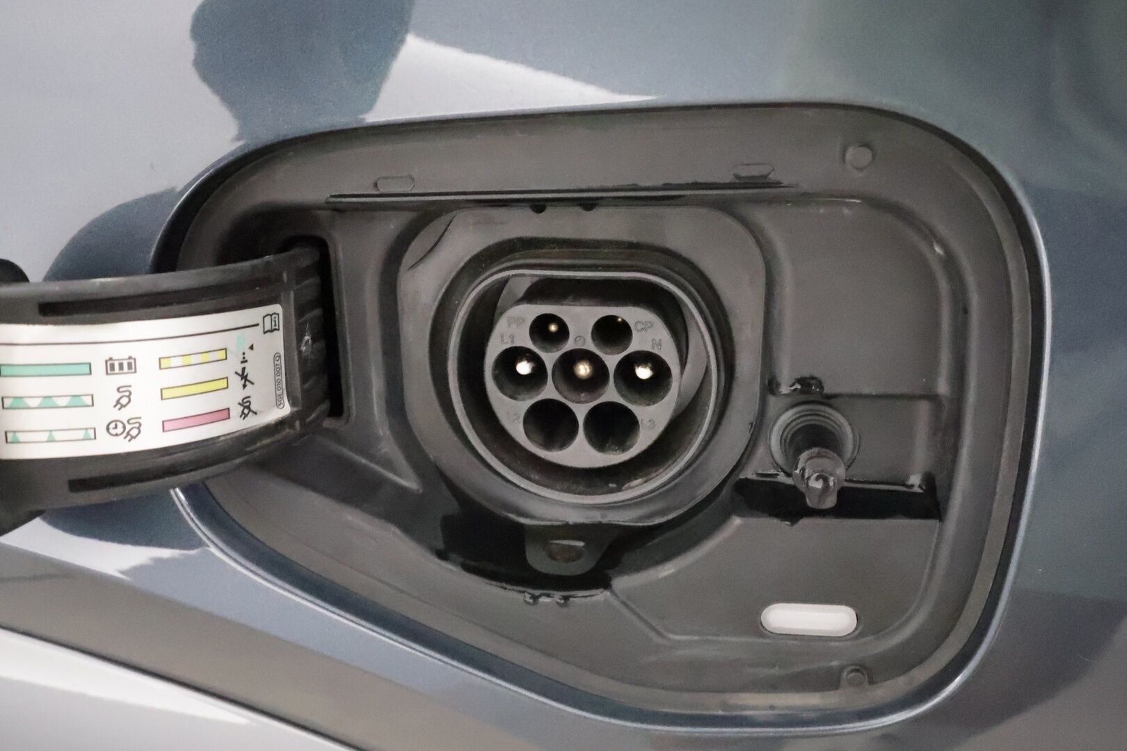 Cupra Formentor 2021 VZ 1.4 PHEV 180 kW e-HYBRID DSG **Adapt.vakkari / P.kamera / Koukku / Digimittaristo / Sporttipenkit / KeylessGo** - Akku kuntotarkastettu / Kahdet renkaat aluvanteilla 