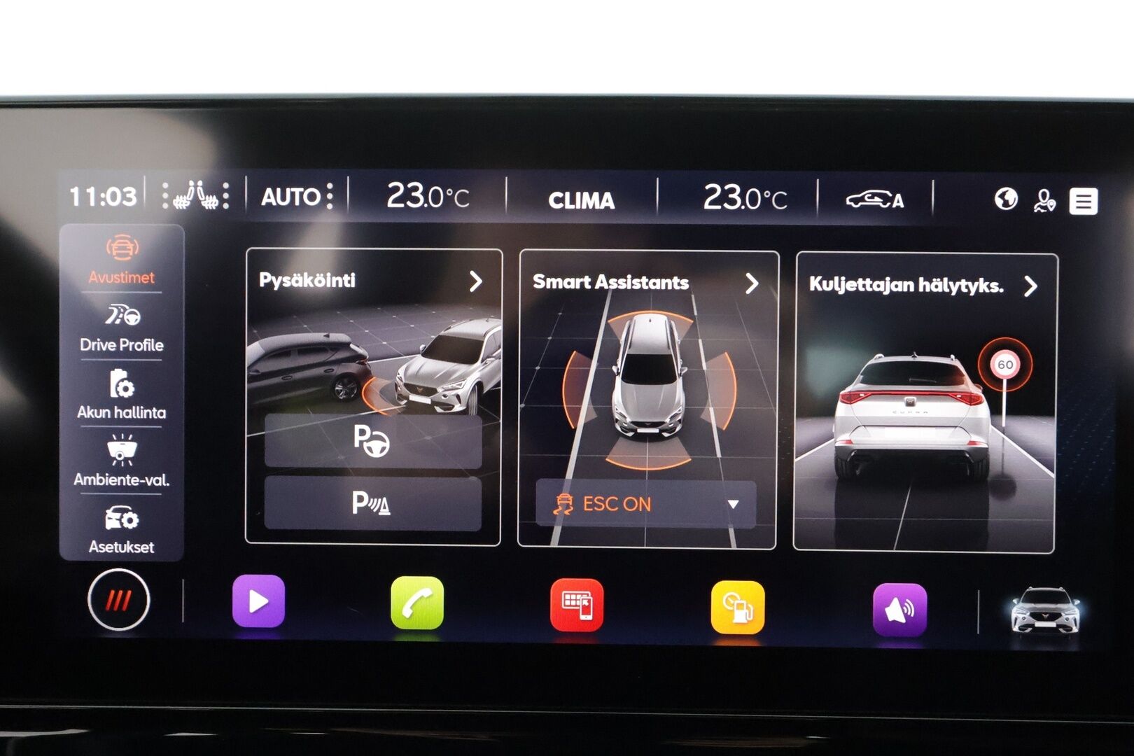 Cupra Formentor 2021 VZ 1.4 PHEV 180 kW e-HYBRID DSG * Koukku / ACC / LED / P.kamera / Digimittaristo / Keyless * - Akku kuntotarkastettu / Kahdet renkaat aluvanteilla / Merkkihuollot / 2x Latauskaapelit 