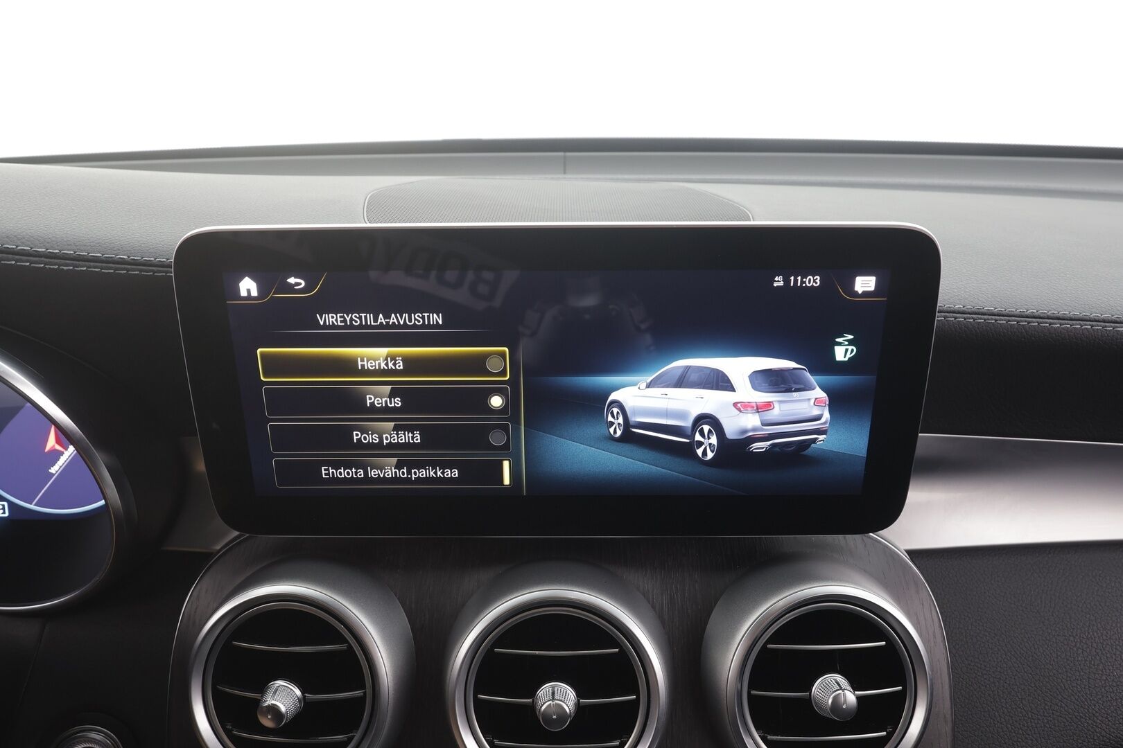 Mercedes-Benz GLC 2020 300 e 4MATIC A Business AMG EQ Power - | Distronic | Koukku | Burmester | Digimittaristo | P.kamera | Sporttipenkit | Nahka-alcantara | Navi | LED | 2x renkaat aluin | 