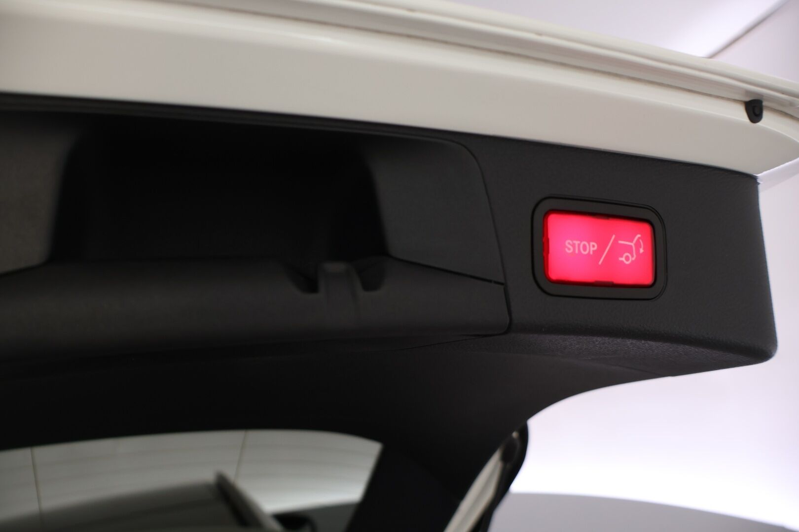 Mercedes-Benz C 2021 300 e T A Business AMG Night Edition EQ Power - *Adapt vakkari | Panorama | Ambient | Carplay | Navi | P.kamera | 2x renkaat*