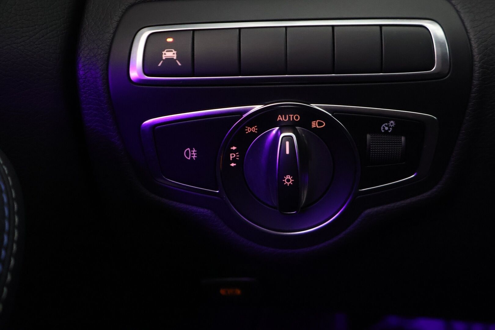 Mercedes-Benz C 2021 300 e T A Business AMG Night Edition EQ Power - *Adapt vakkari | Panorama | Ambient | Carplay | Navi | P.kamera | 2x renkaat*